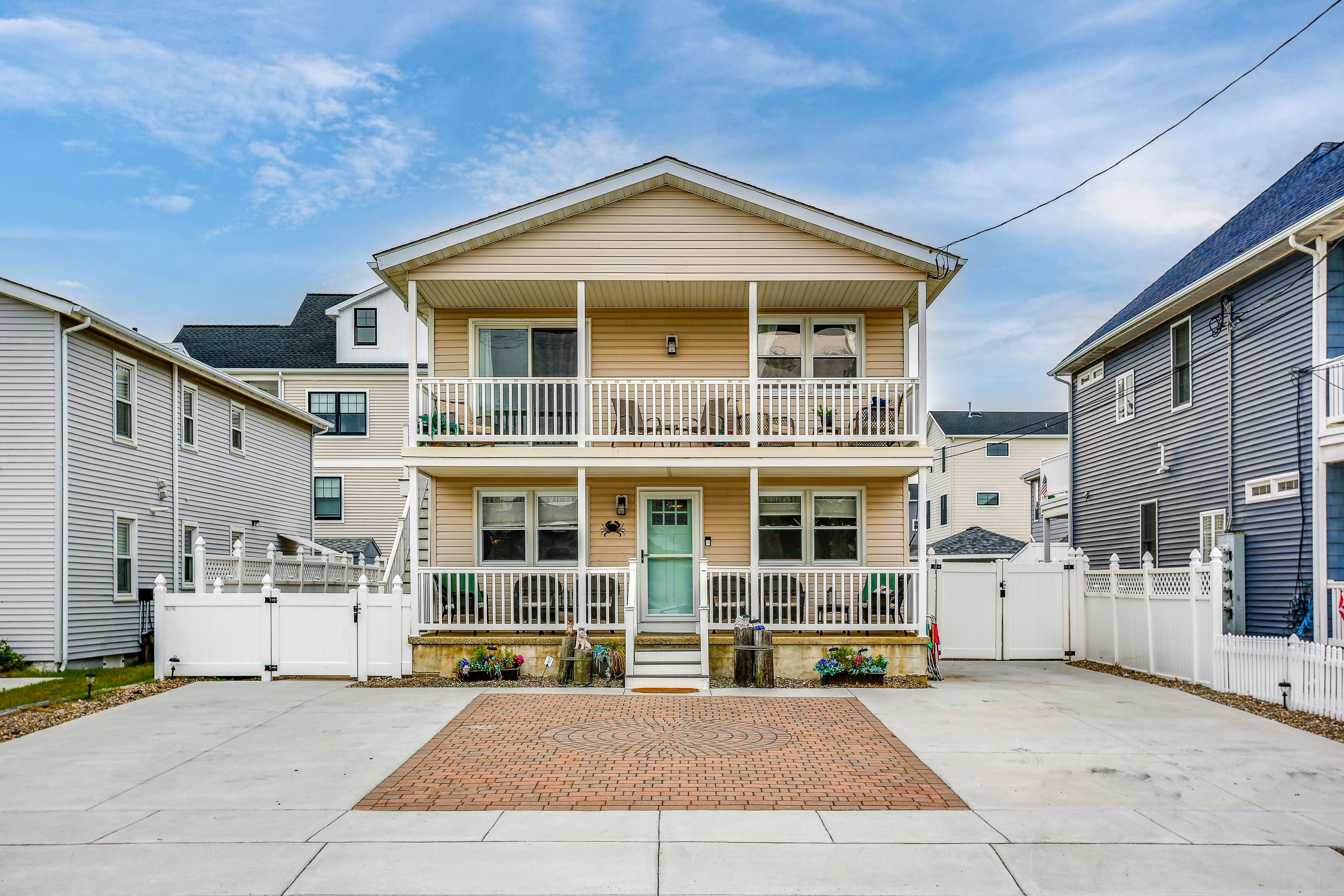 Brigantine Vacation Rental | 6BR | 4BA | 2,388 Sq Ft