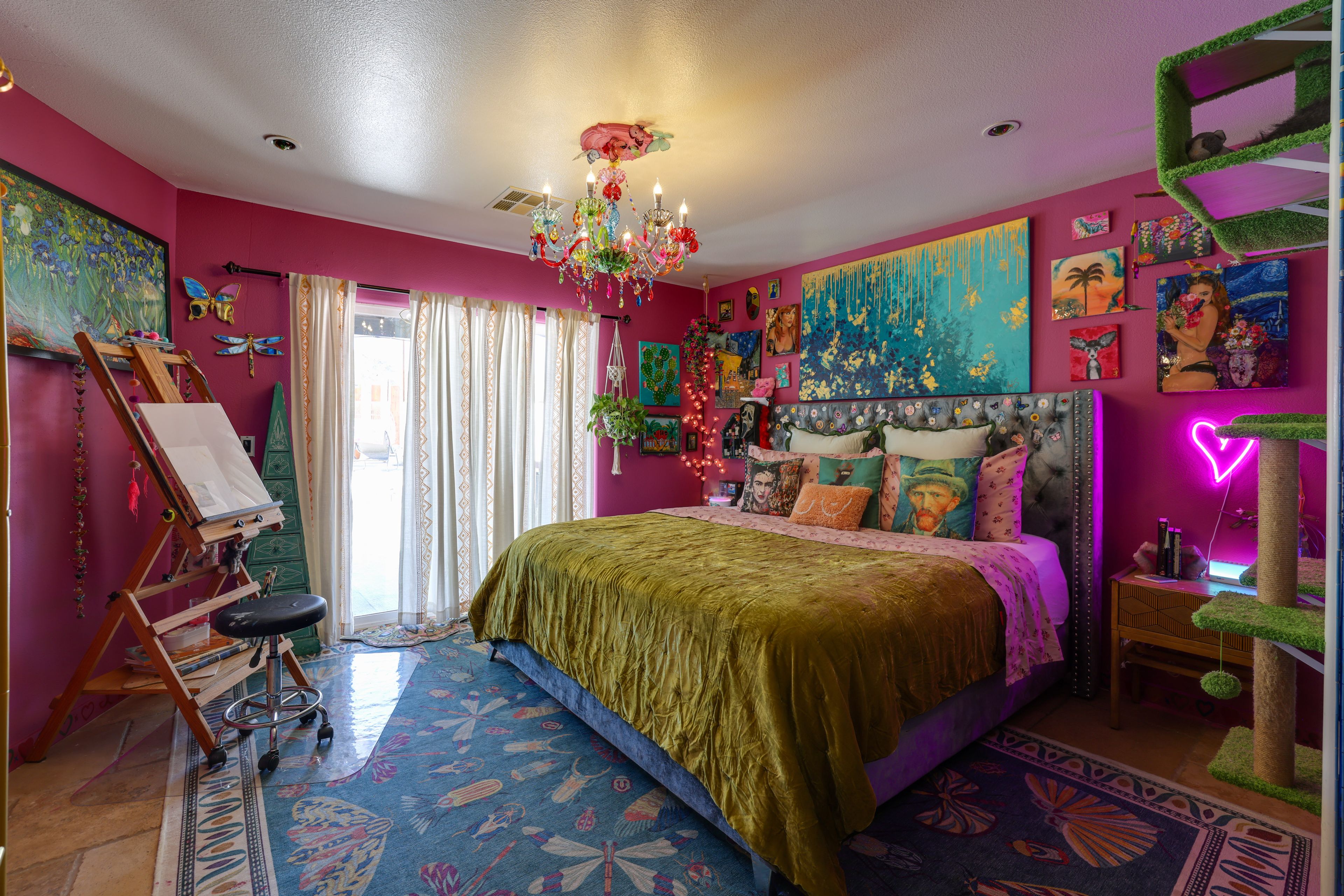 Bedroom 1 | King Bed
