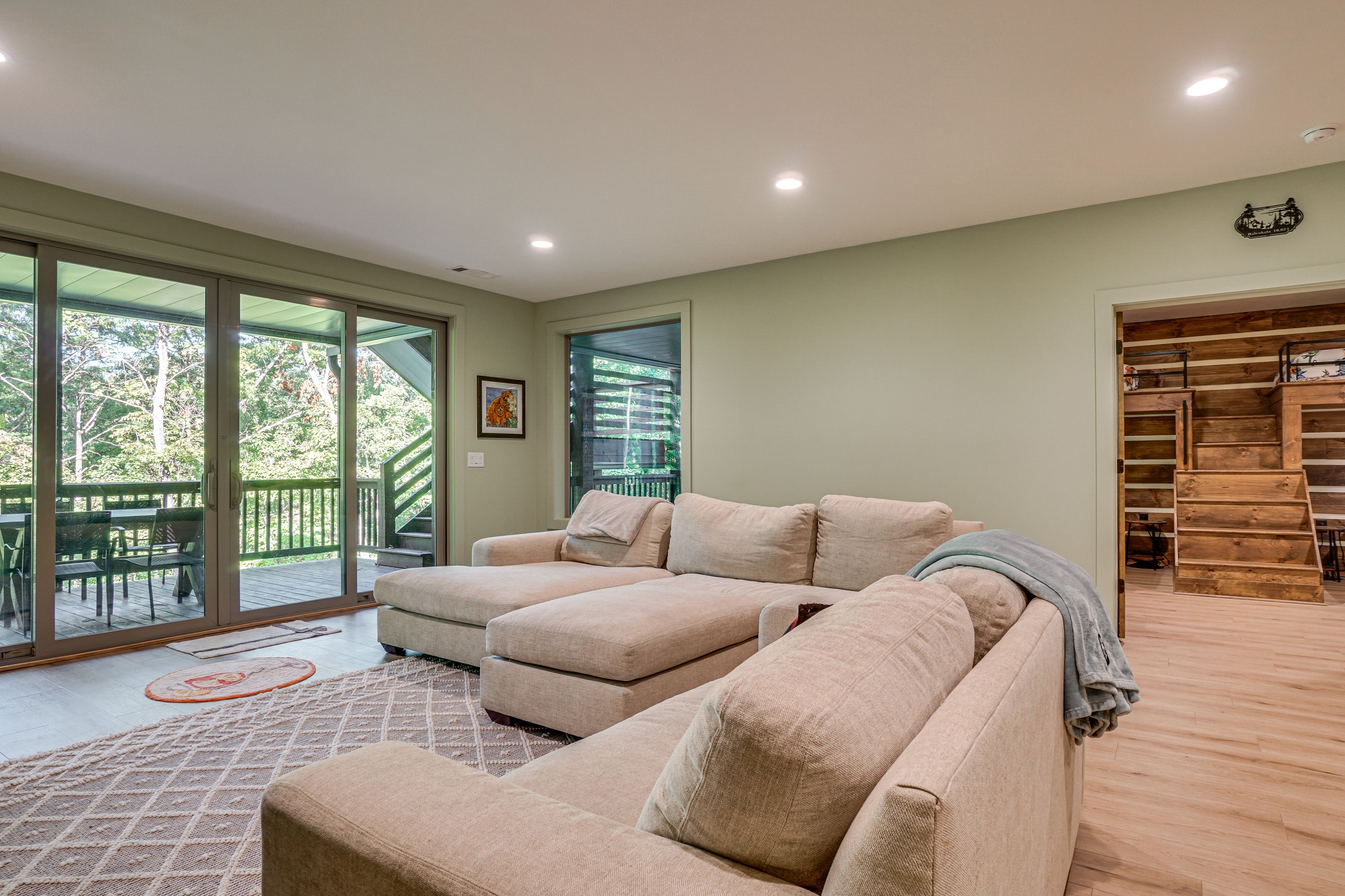 Game Room | Lower Floor