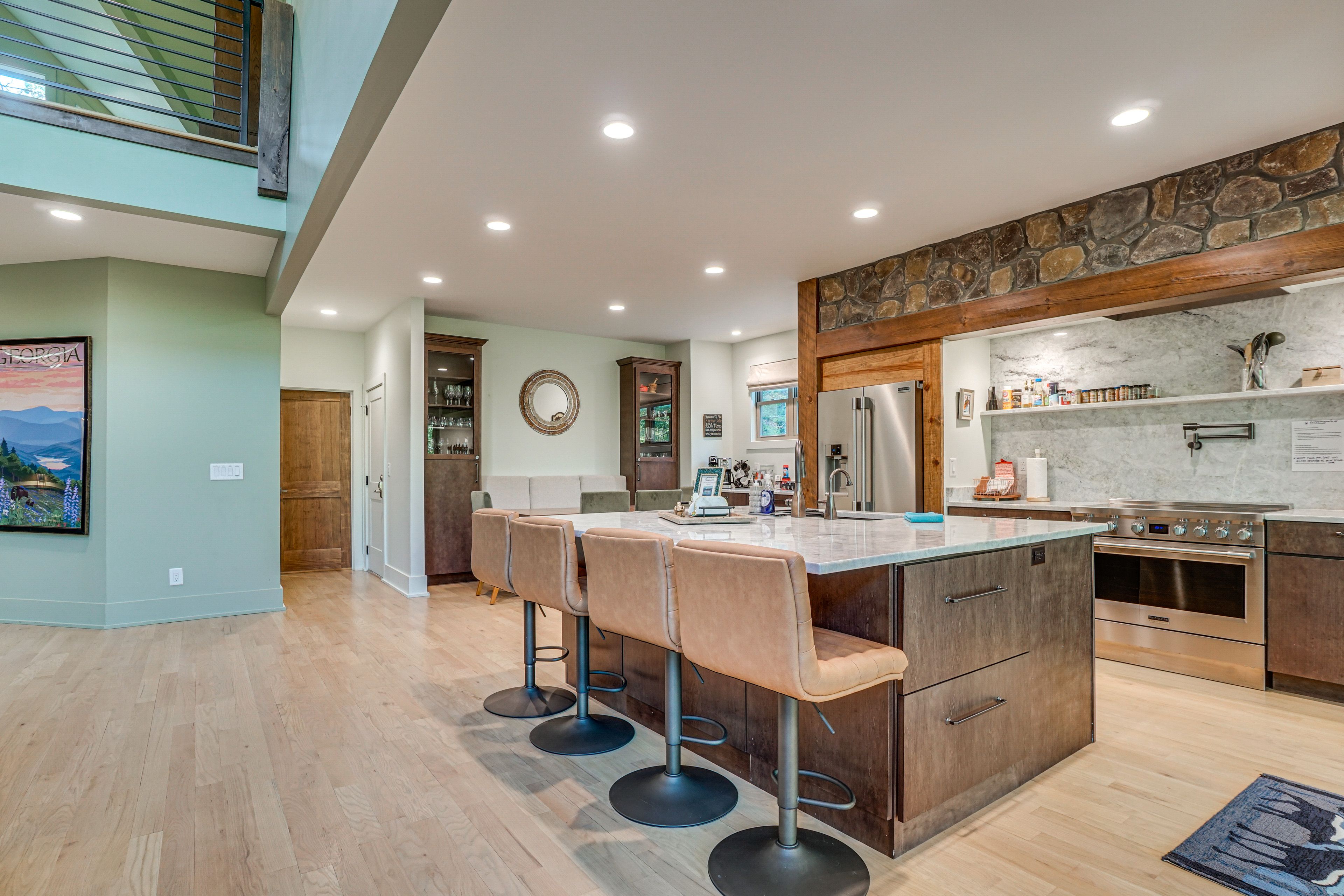 Kitchen | Main Floor