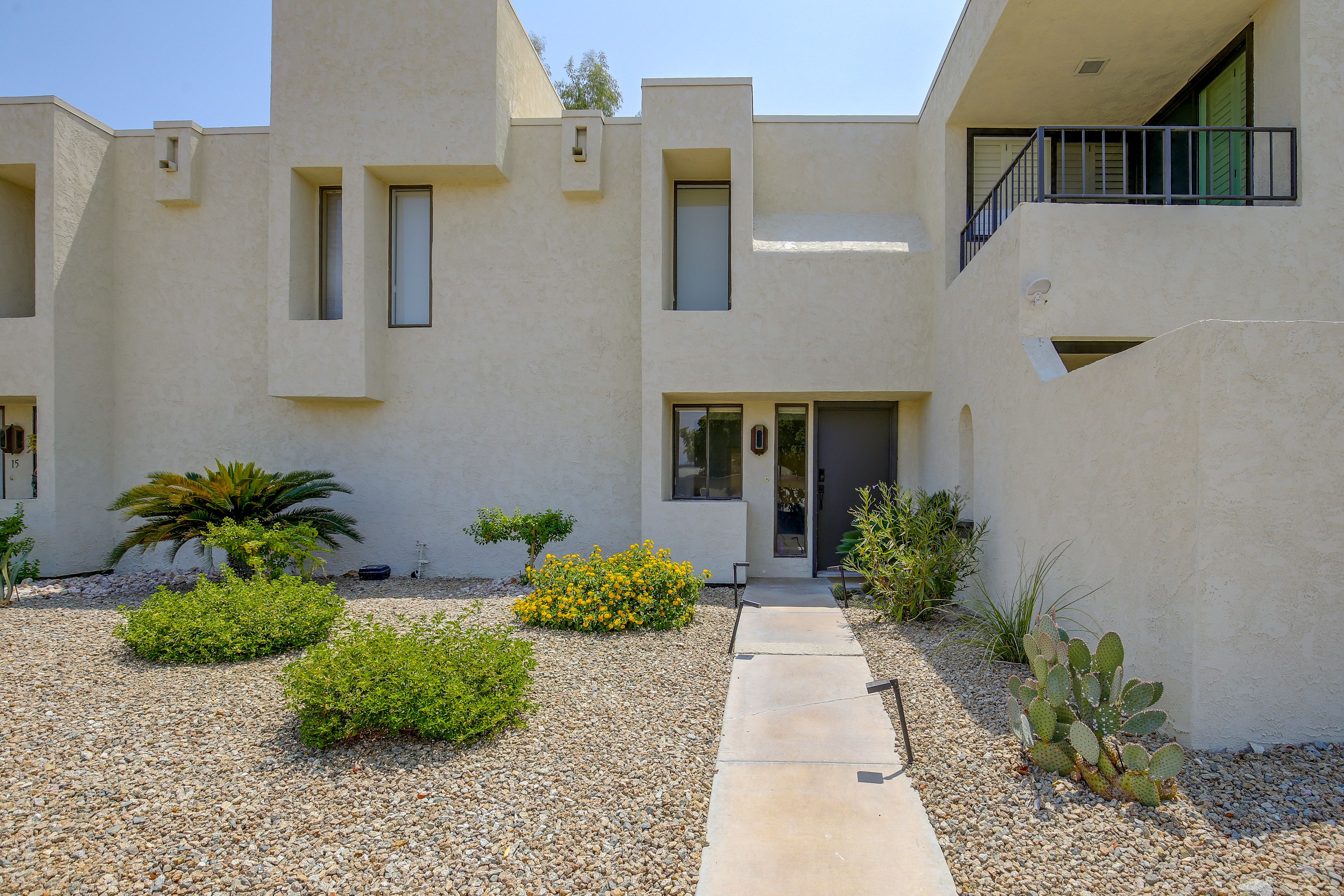 Exterior | Step-Free Entry