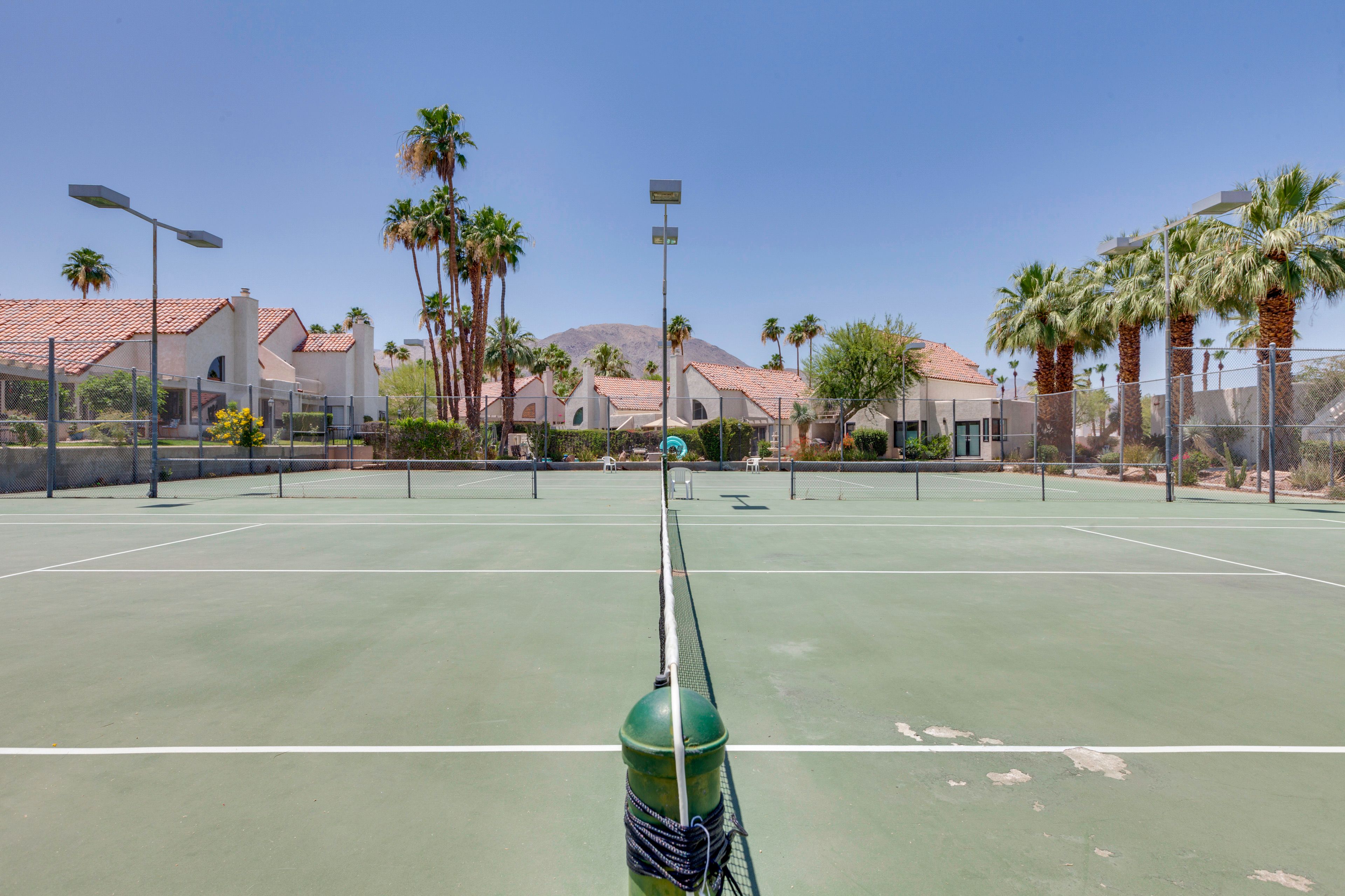 Community Amenities | Tennis Courts | Mountain Views