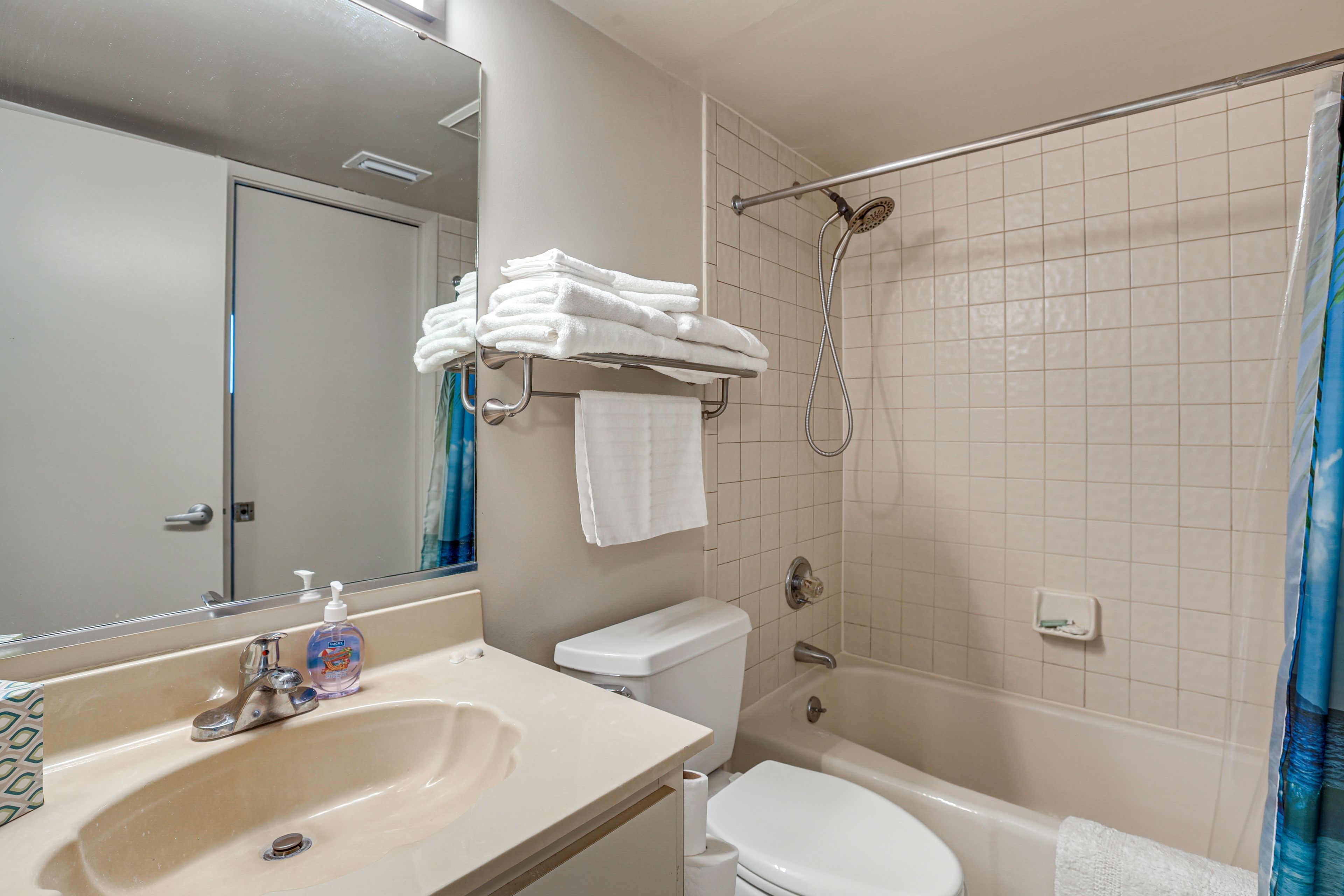 Full Bathroom