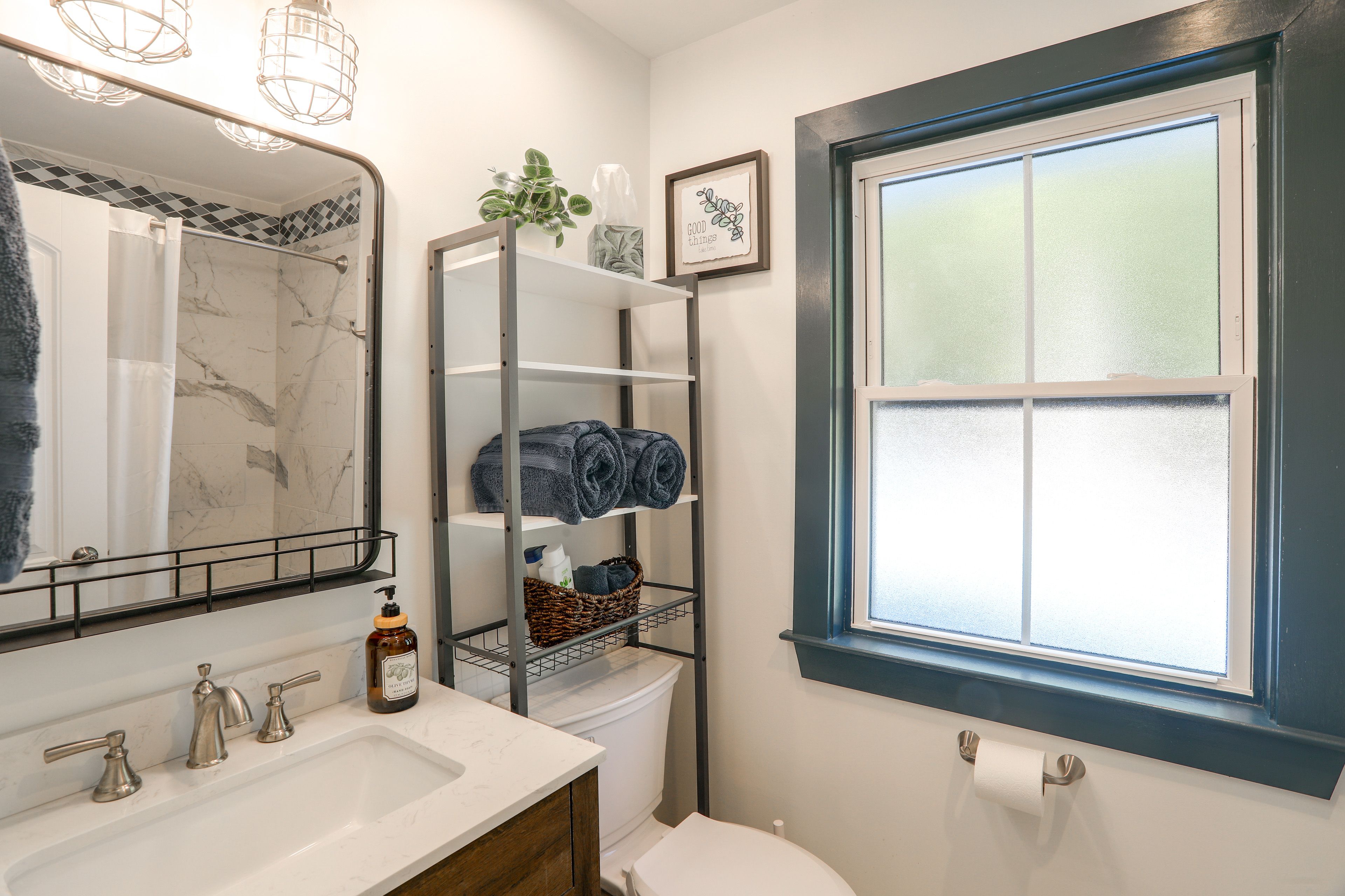 Full Bathroom
