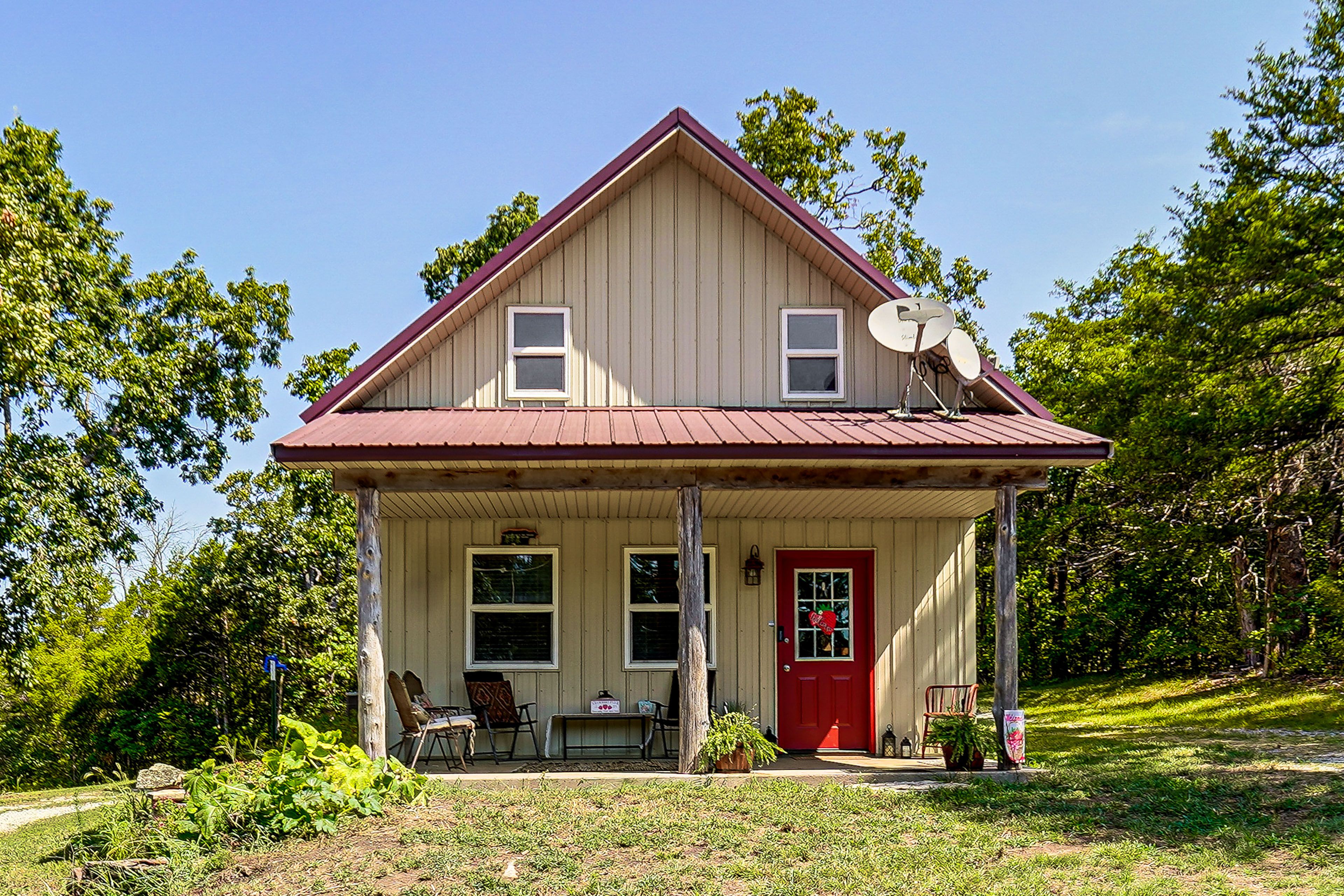 Aurora Vacation Rental | 2BR | 1BA | 1,500 Sq Ft