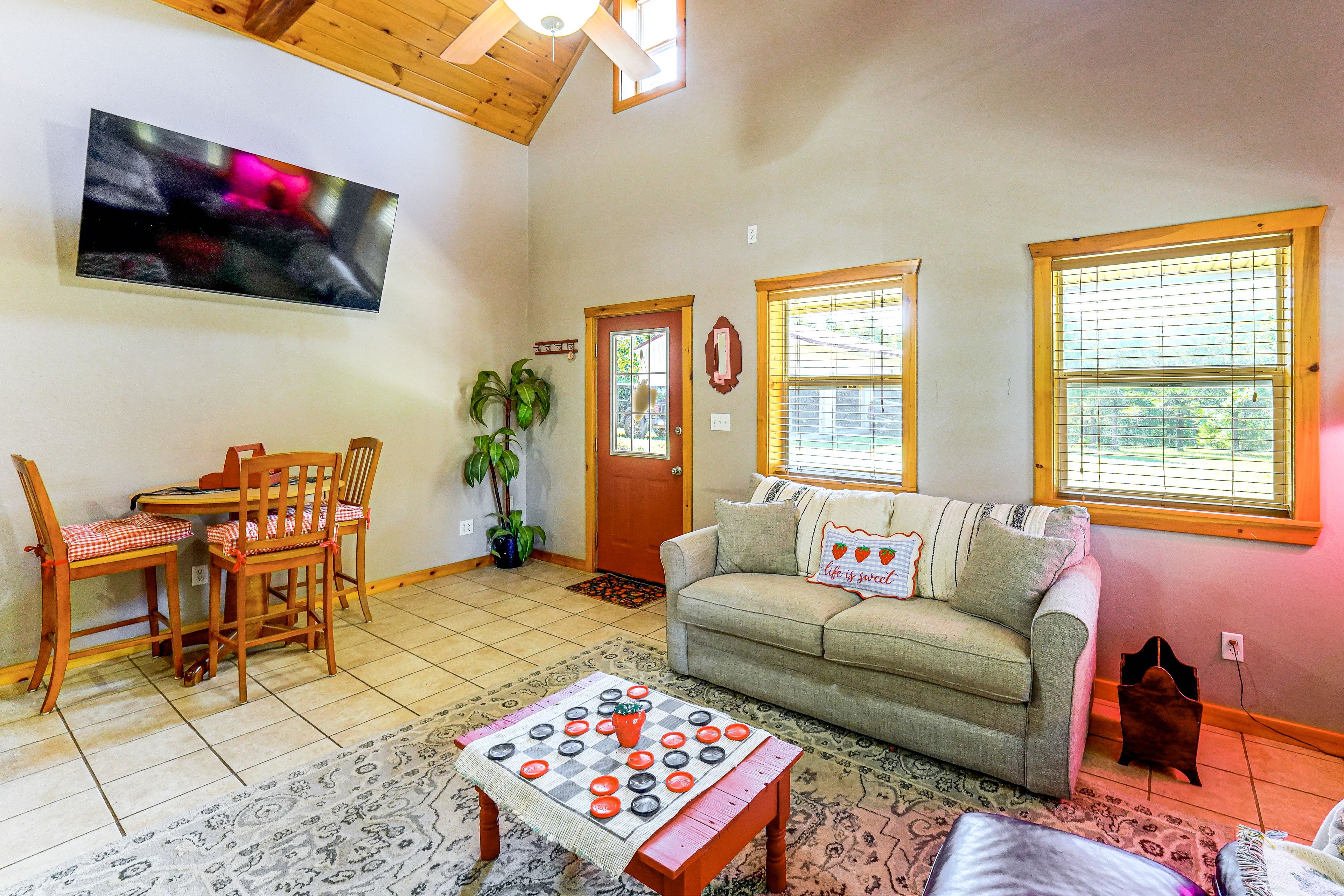 Living Room | Queen Sleeper Sofa | 1st Floor