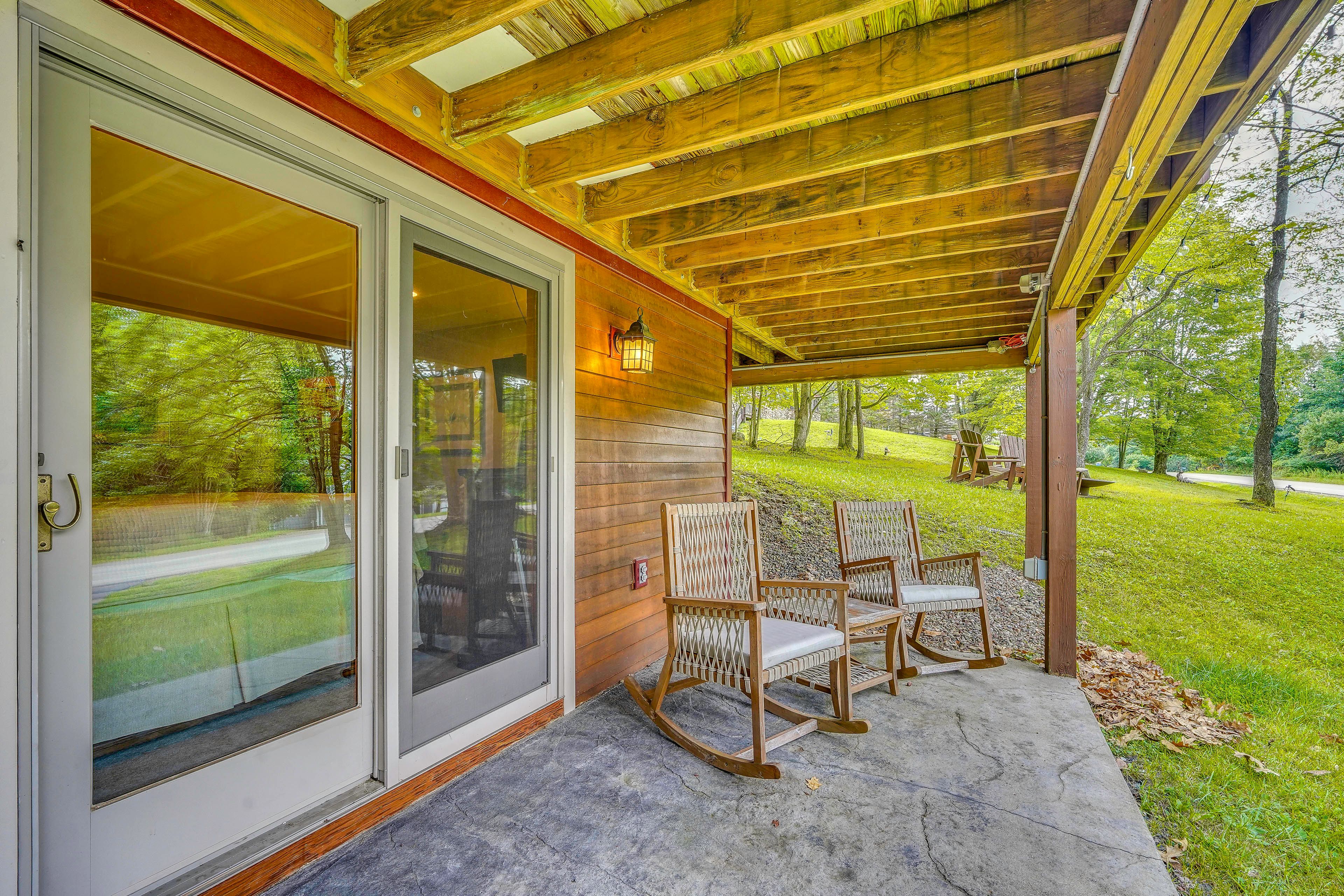 Exterior | Covered Patio | Private Hot Tub