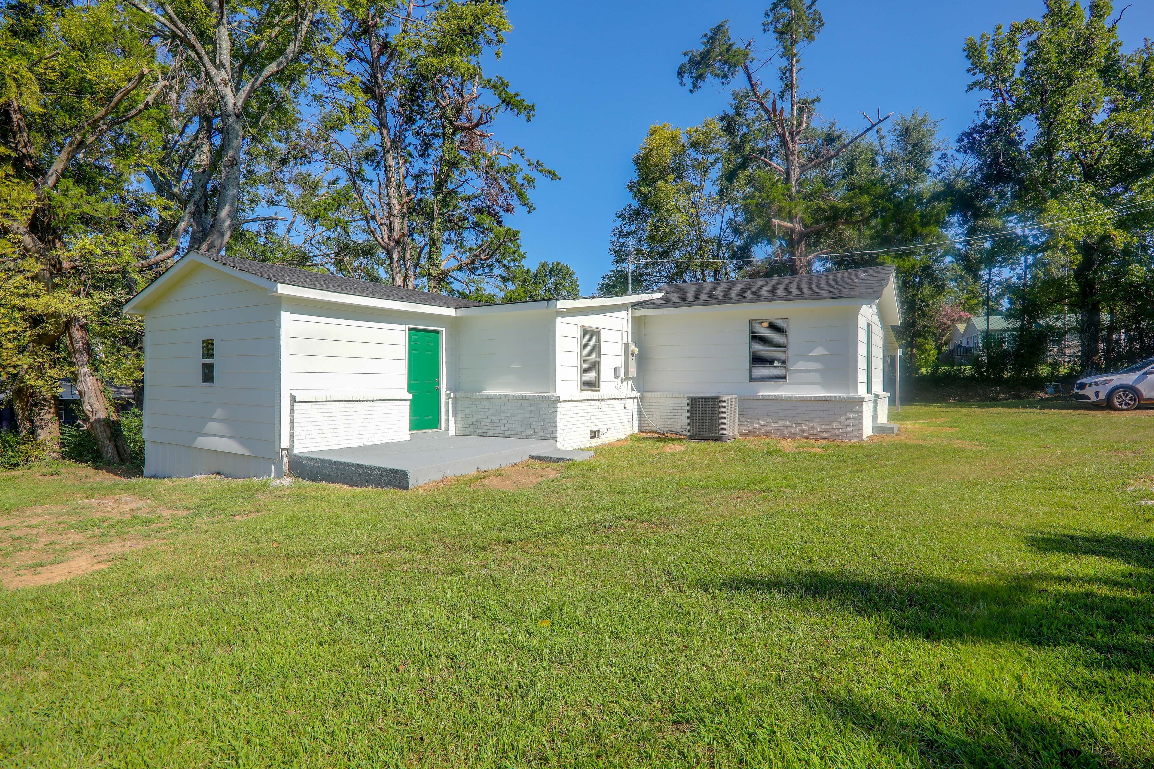 Yard | Single-Story Home