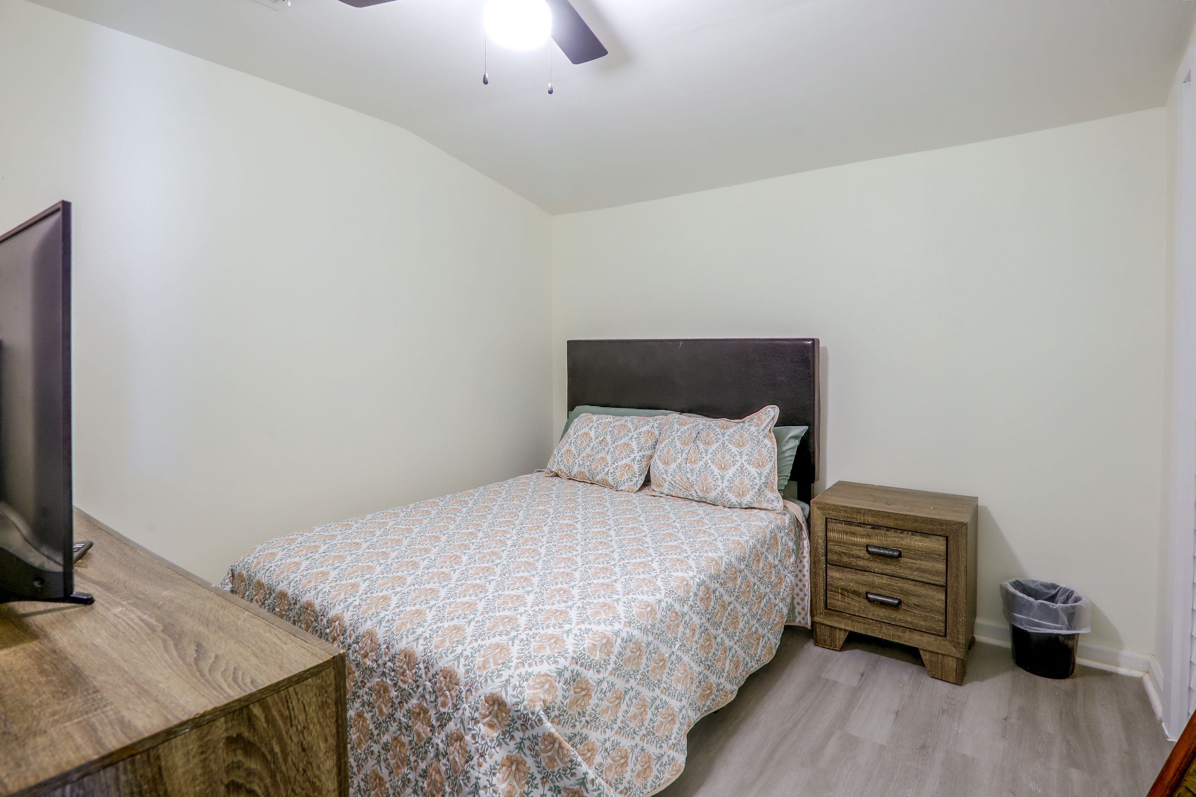 Bonus Room | Full Bed