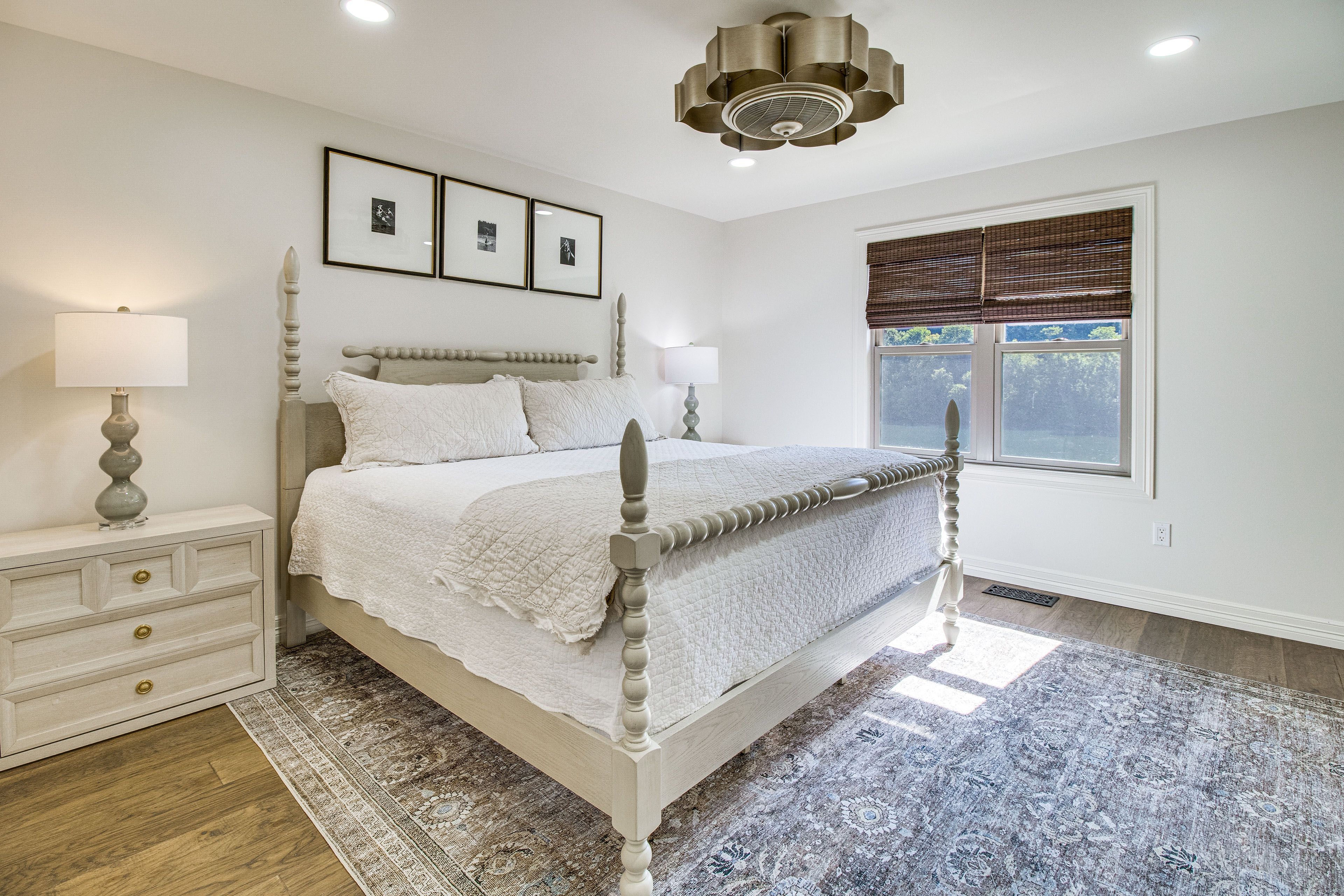 Bedroom 1 | King Bed