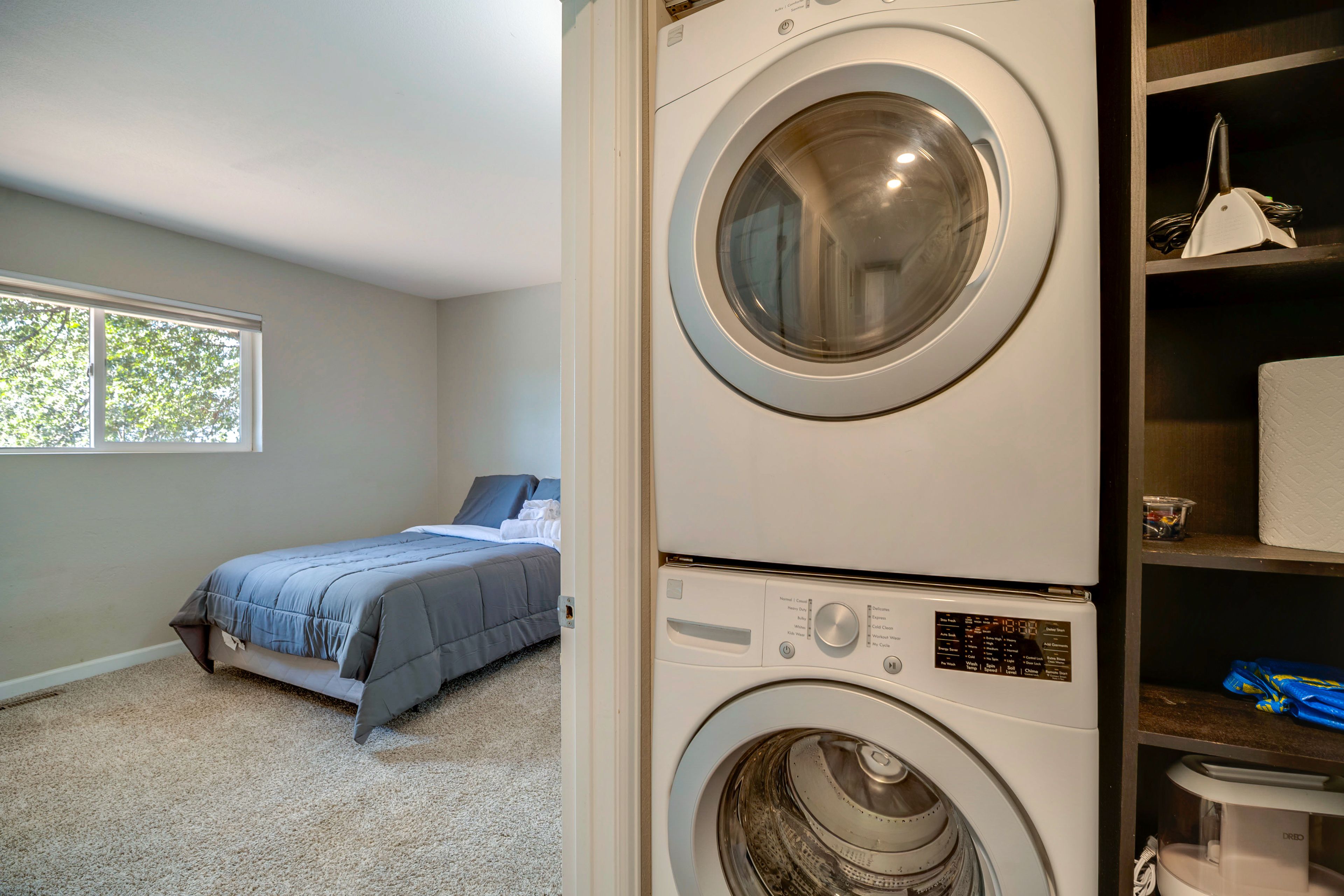 Washer & Dryer