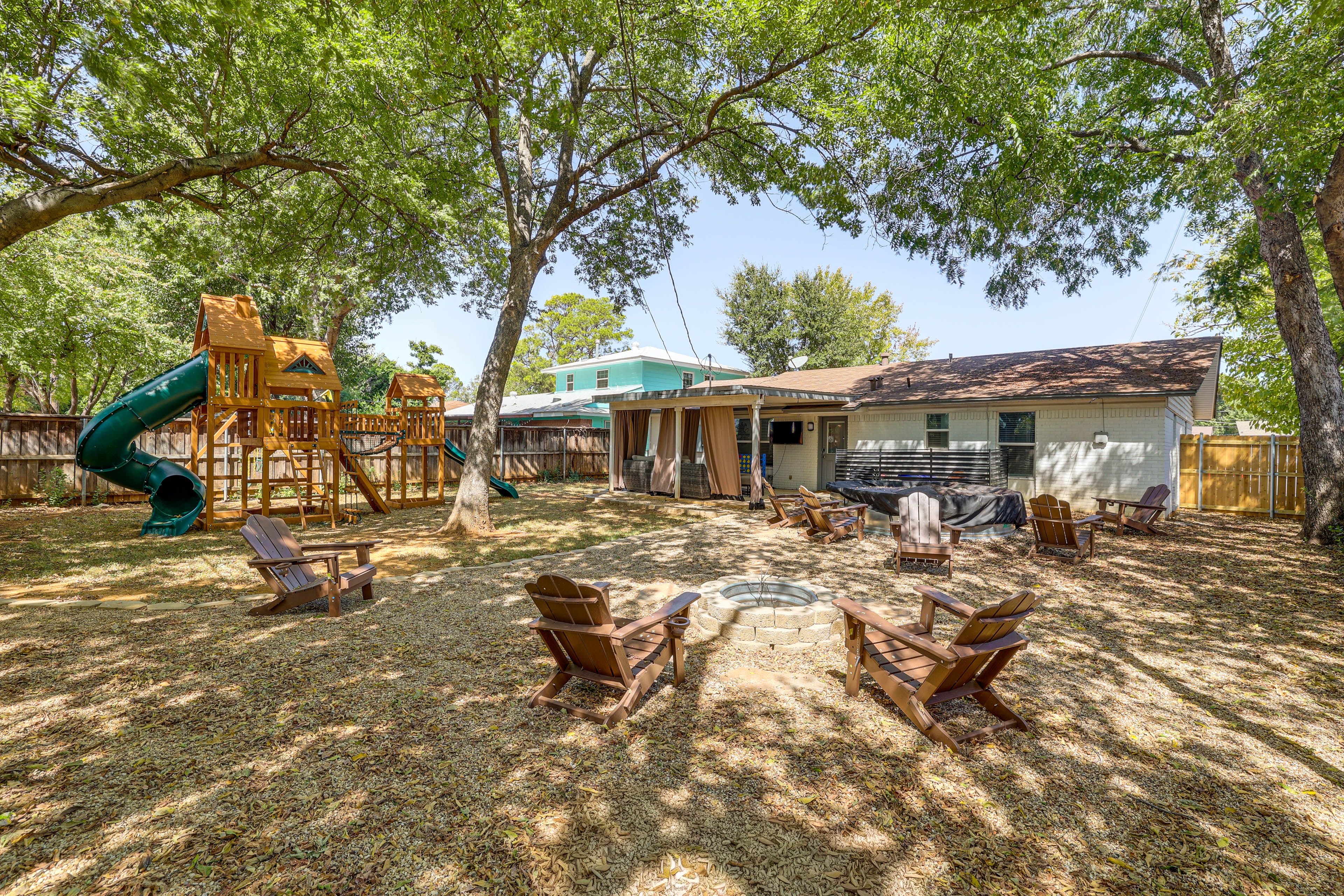Arlington Vacation Rental | 4BR | 2BA | 1,346 Sq Ft