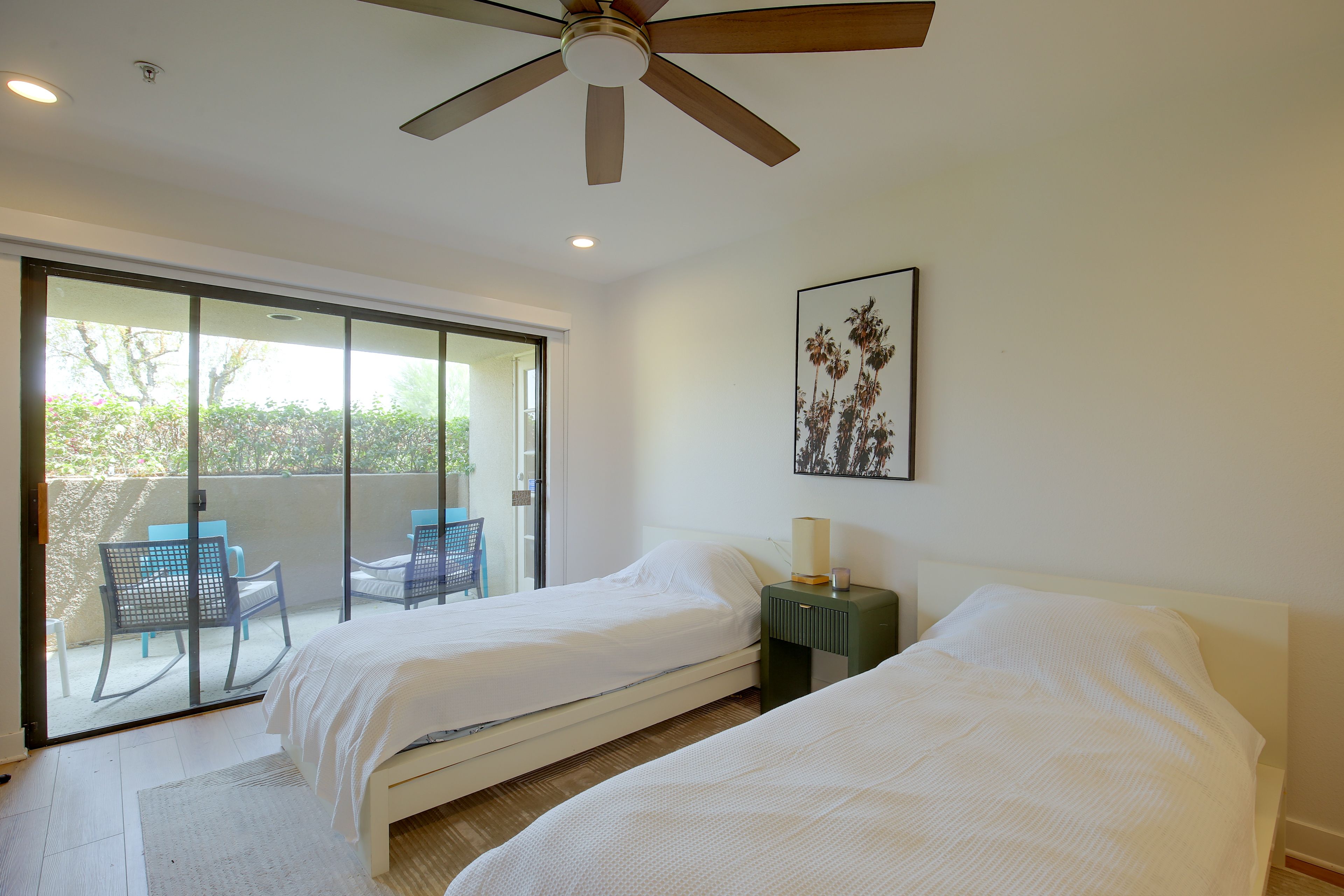 Bedroom 2 | 2 Twin Beds