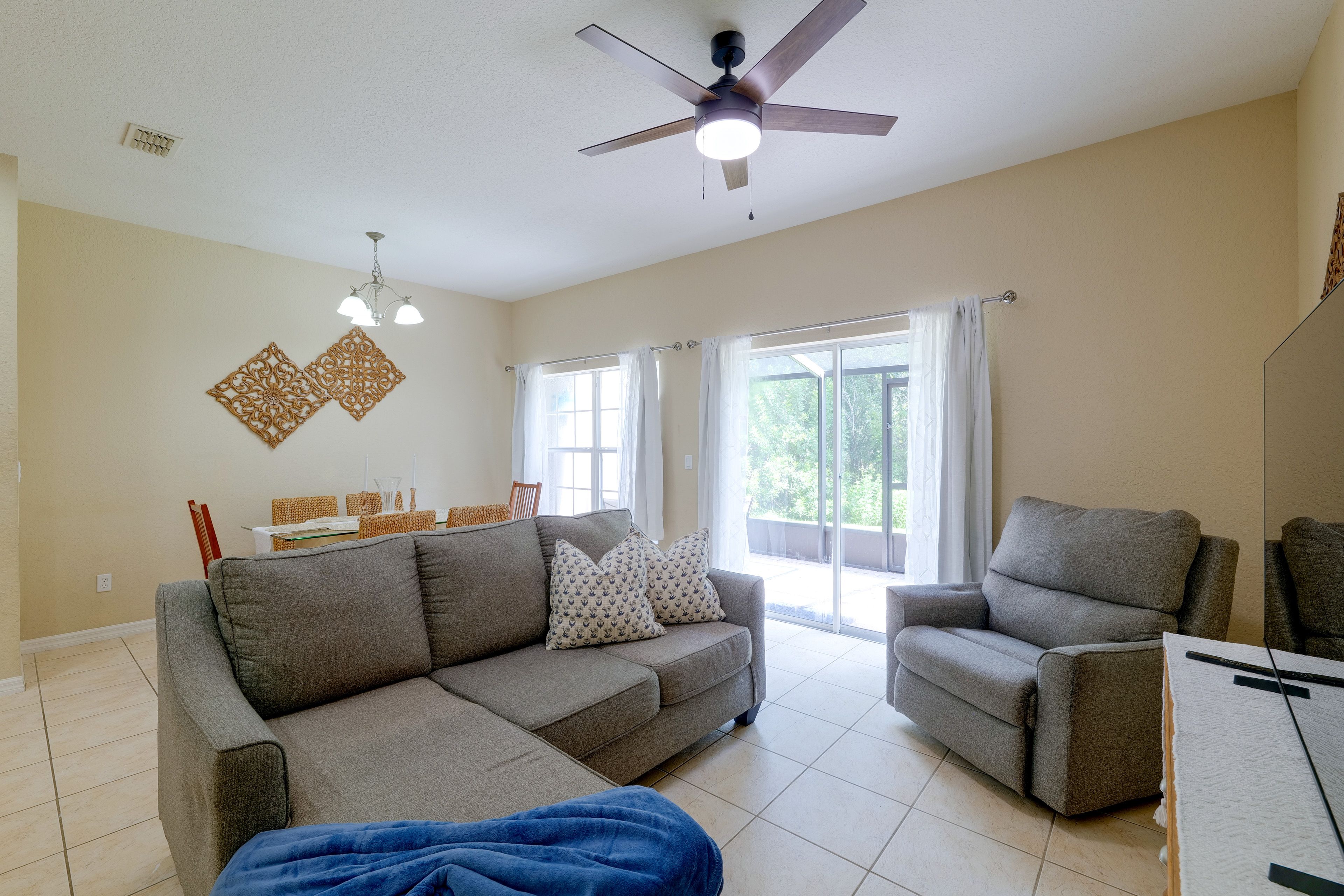 Living Room | 1st Floor