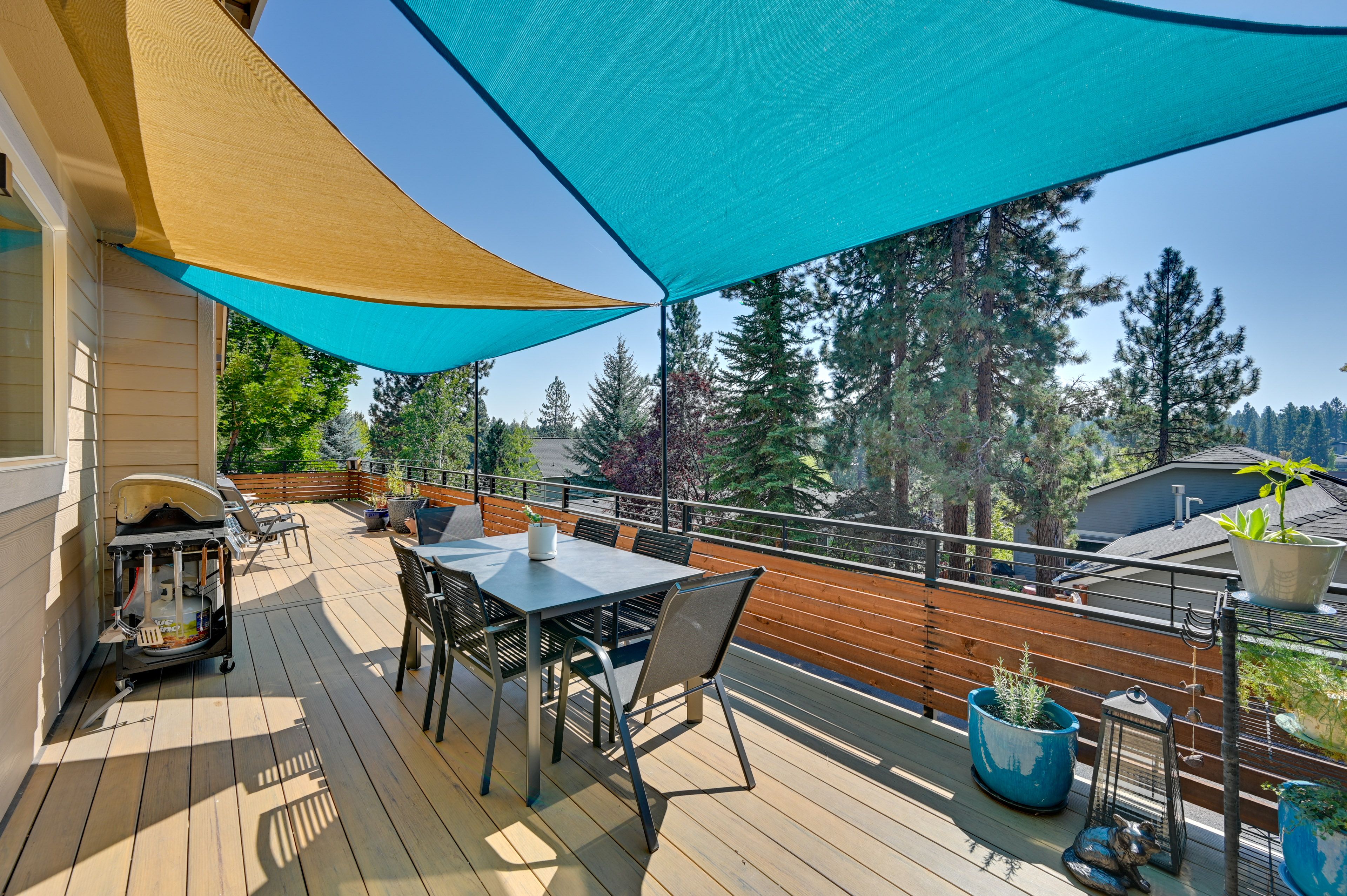 Bend Vacation Rental | 3BR | 2BA | 1,800 Sq Ft | Stairs Required