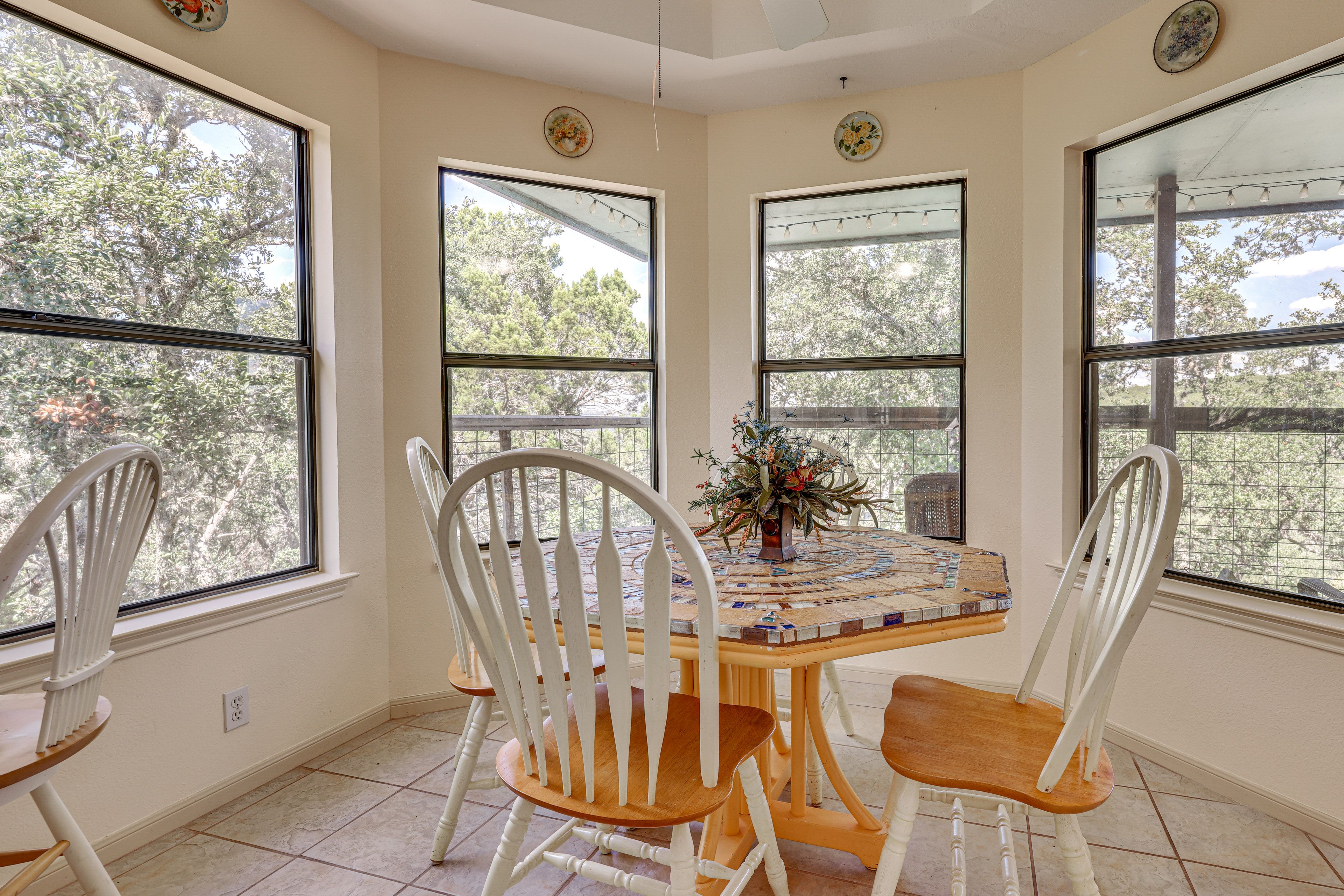 Additional Dining Area | Main Level