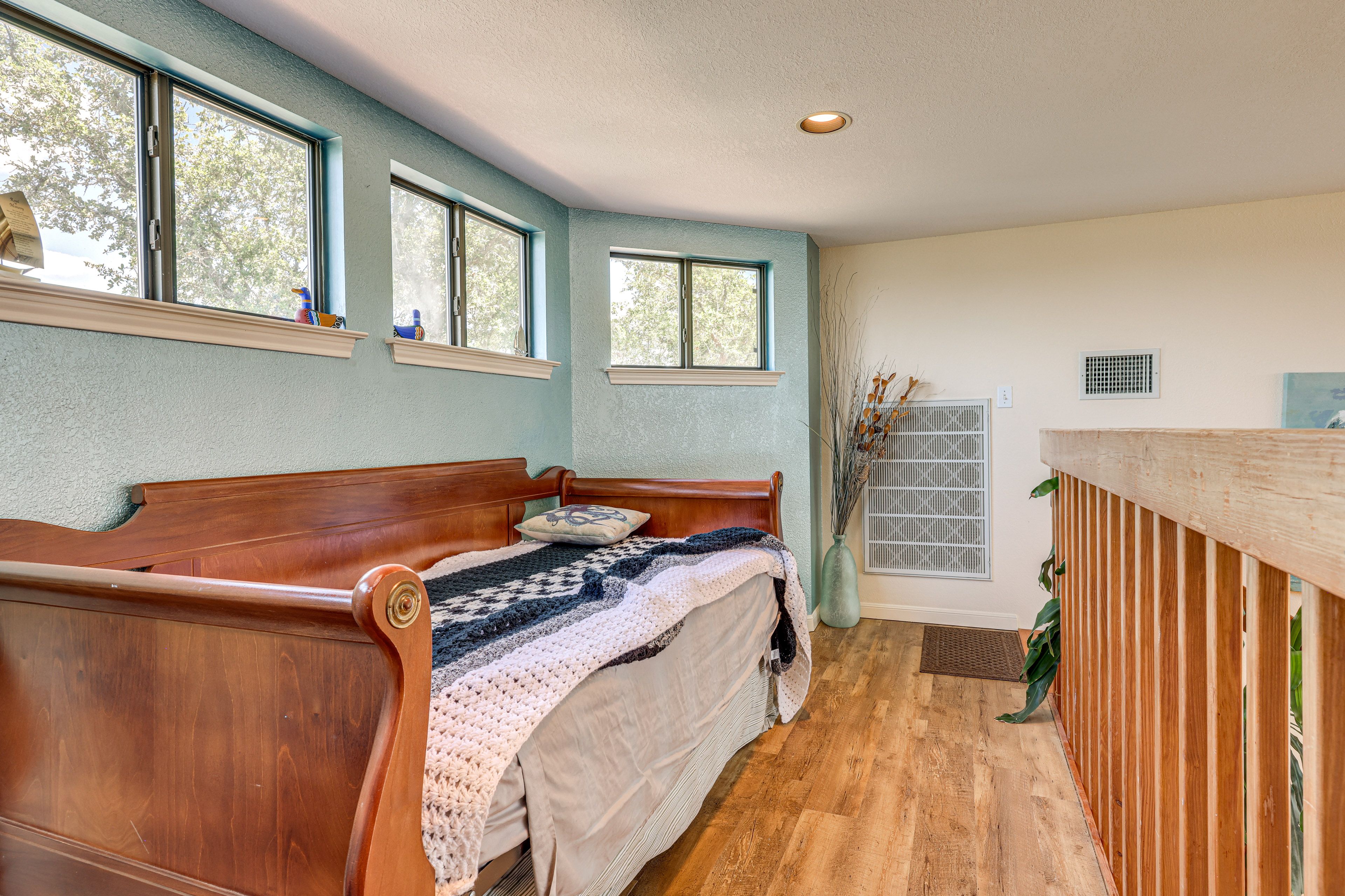 Loft | Upper Level