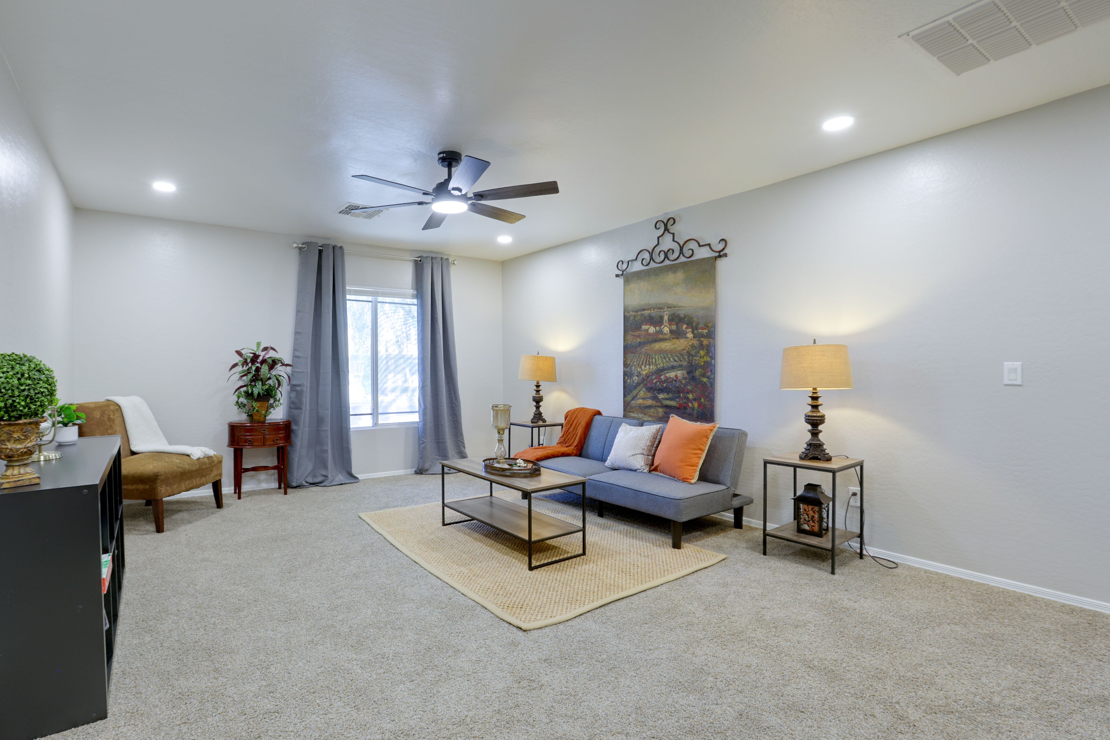 Lounge/Loft | Queen Futon | 2nd Floor