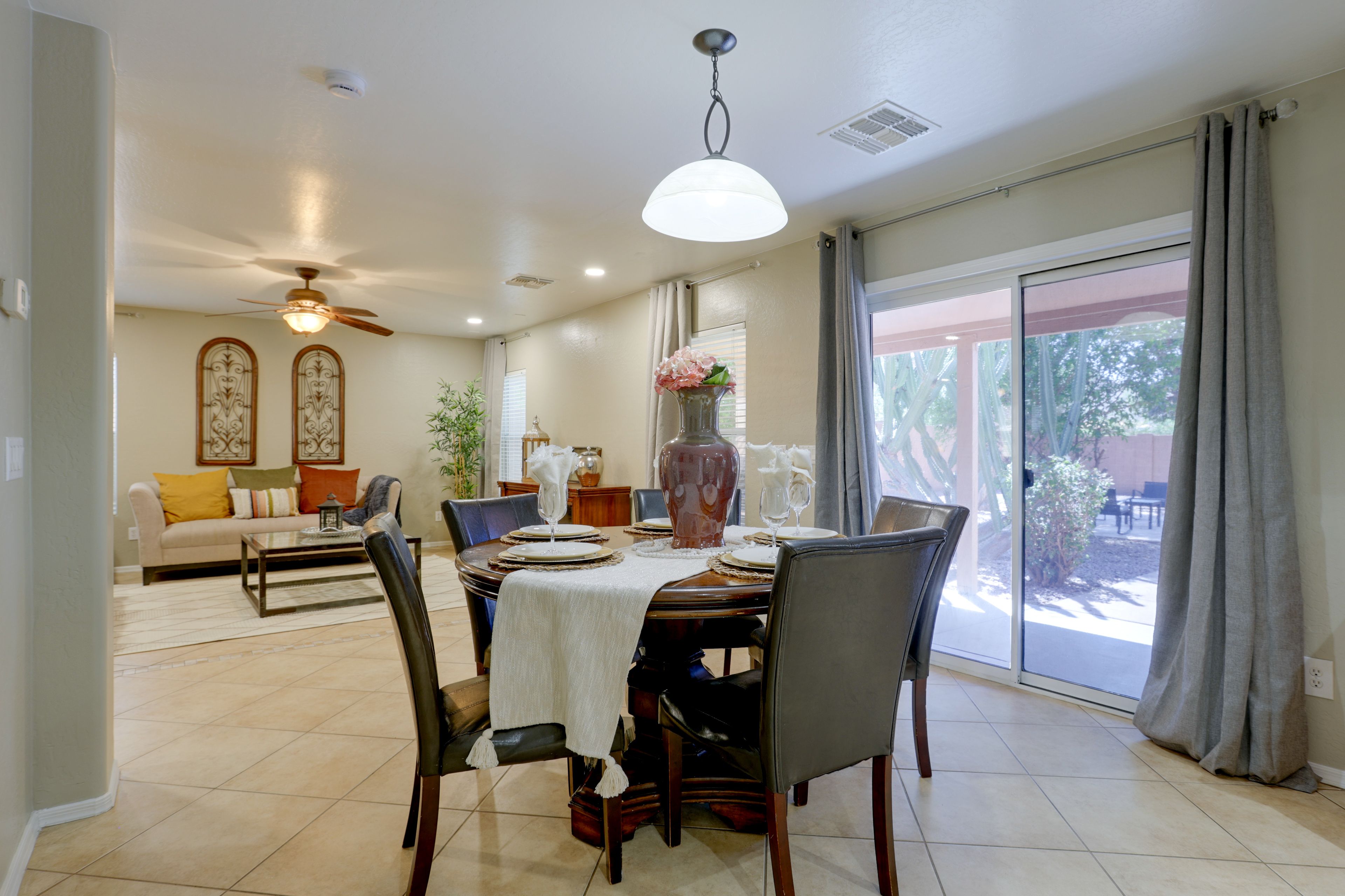 Dining Area | 1st Floor
