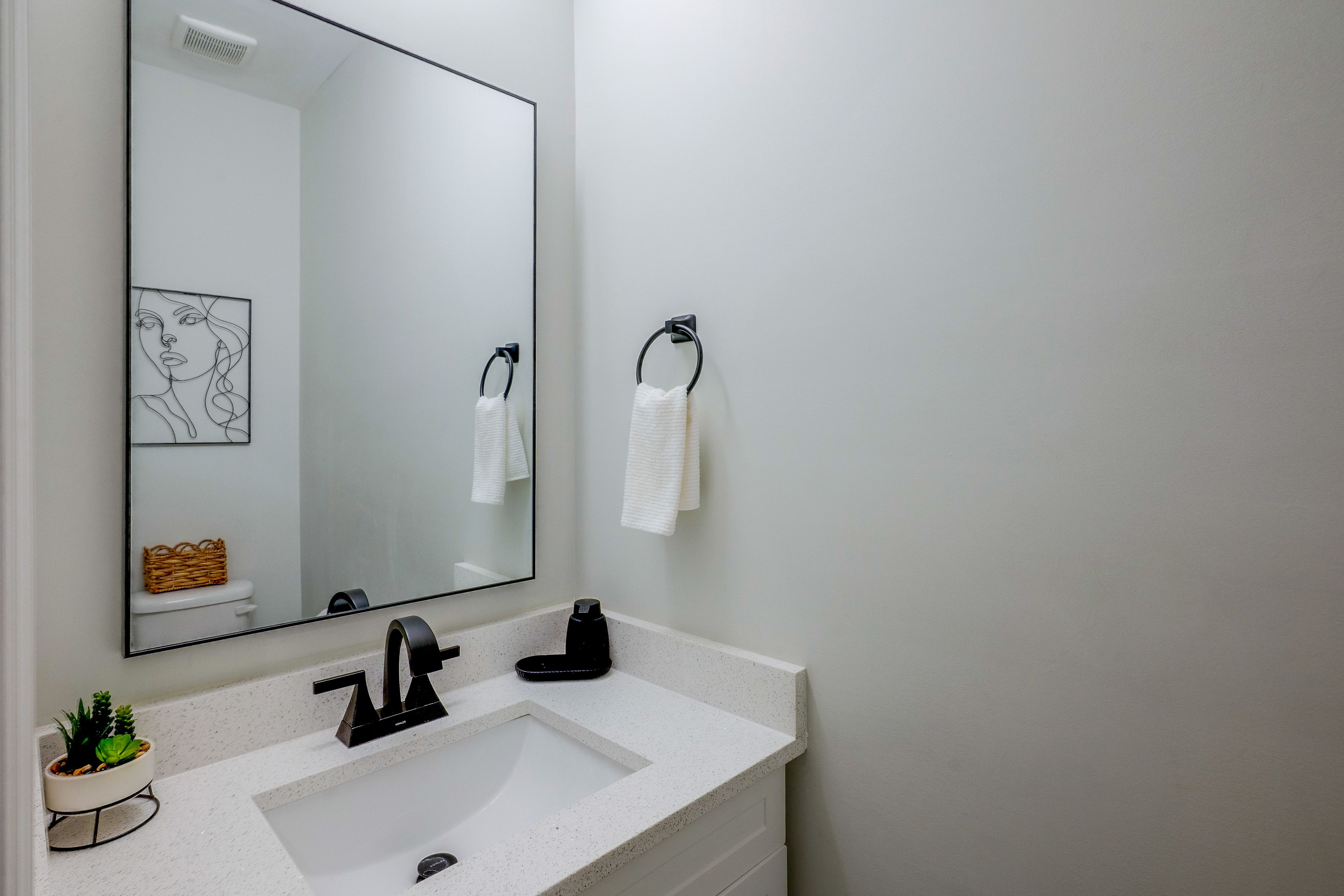 Half Bathroom | 1st Floor