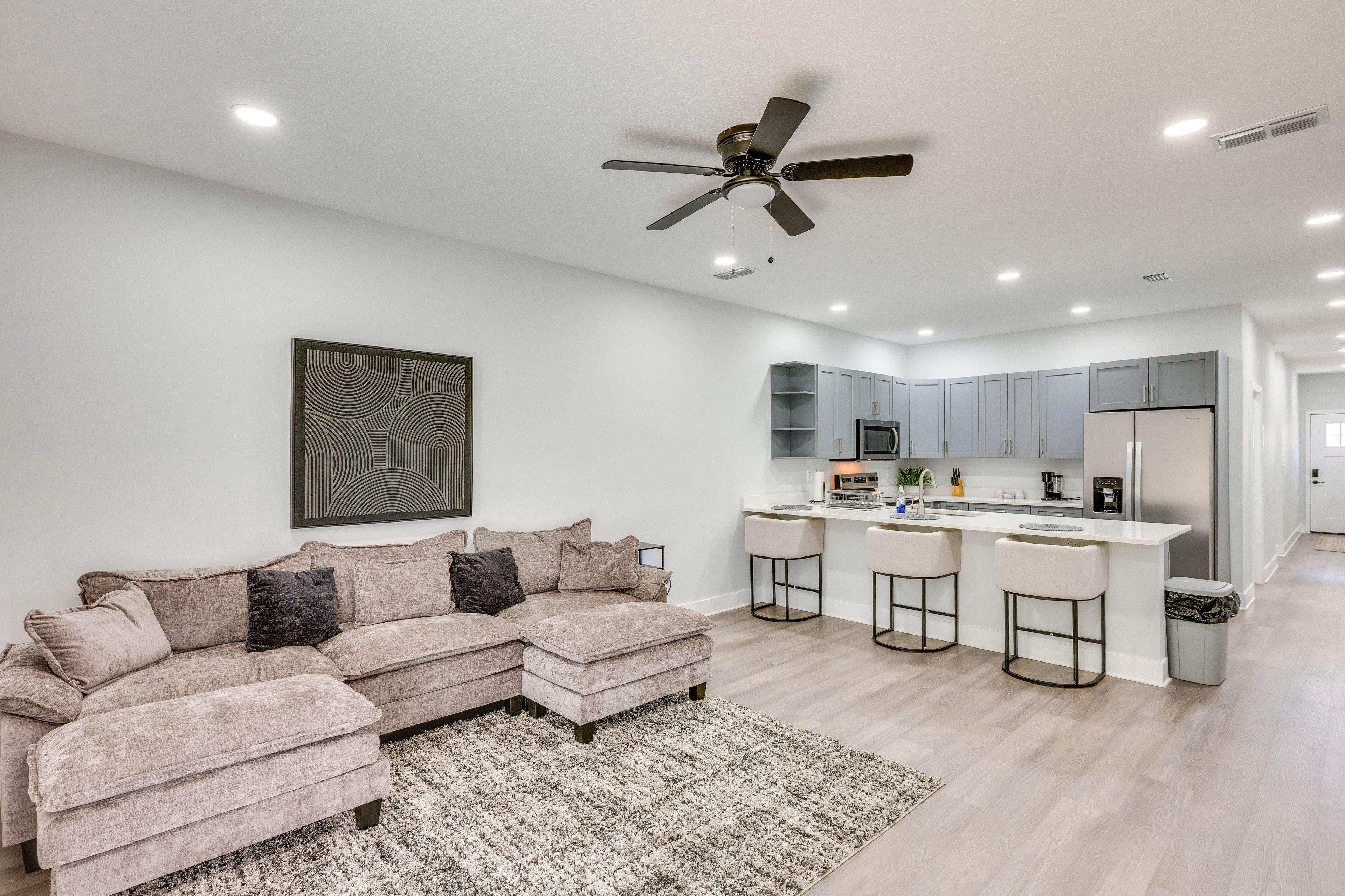 Jacksonville Vacation Rental | 3BR | 2.5BA | 1,760 Sq Ft | 2 Steps to Enter