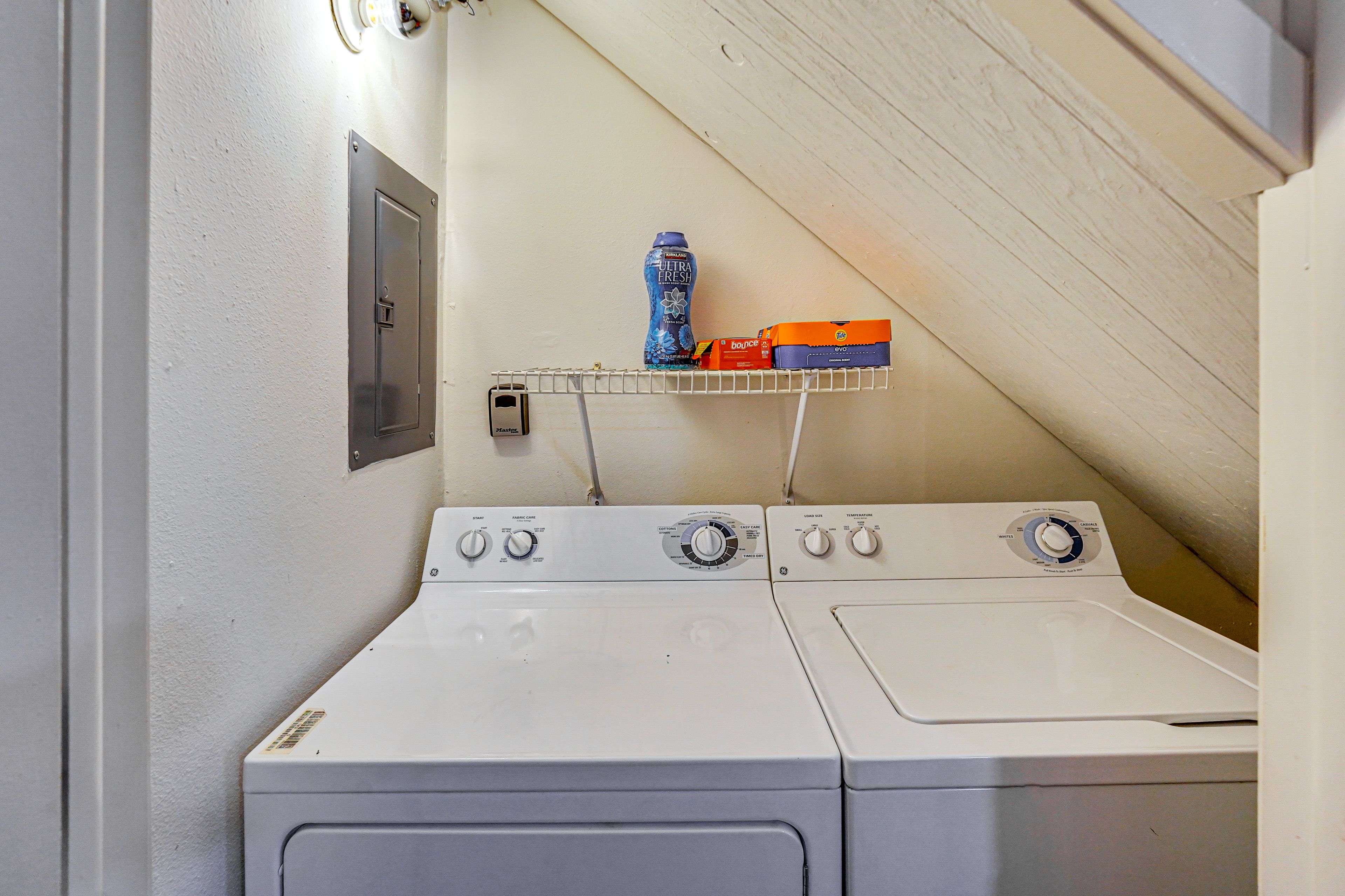 Washer & Dryer | 1st Floor