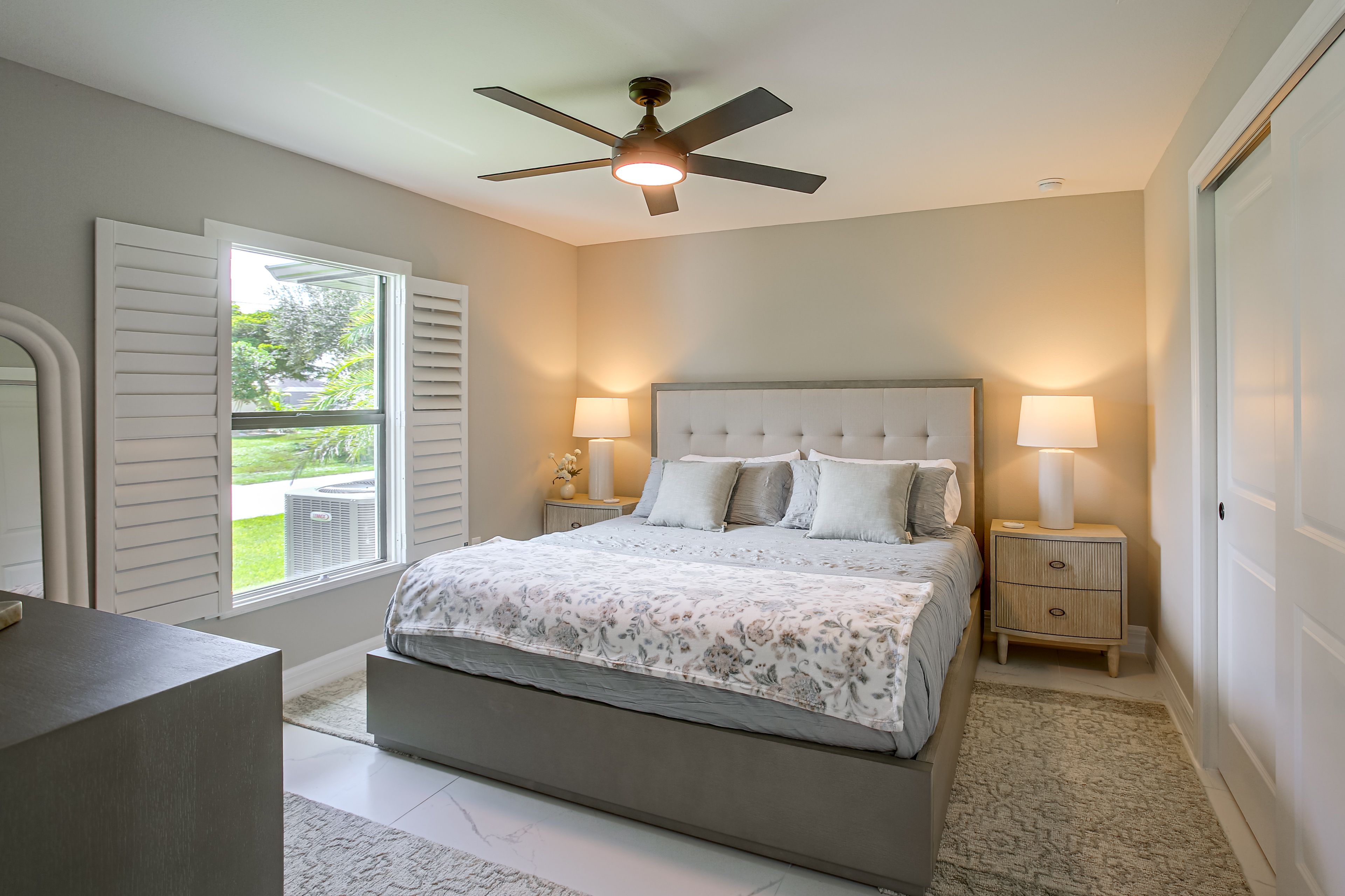 Bedroom 3 | King Bed