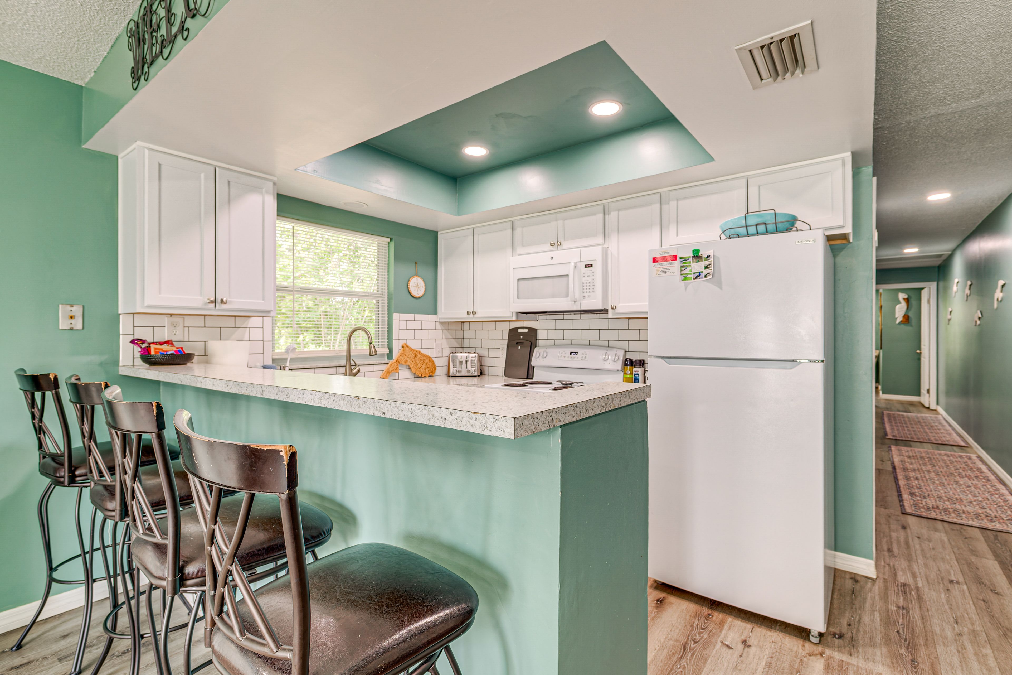 Unit 1 | Kitchen | Coffee Bar