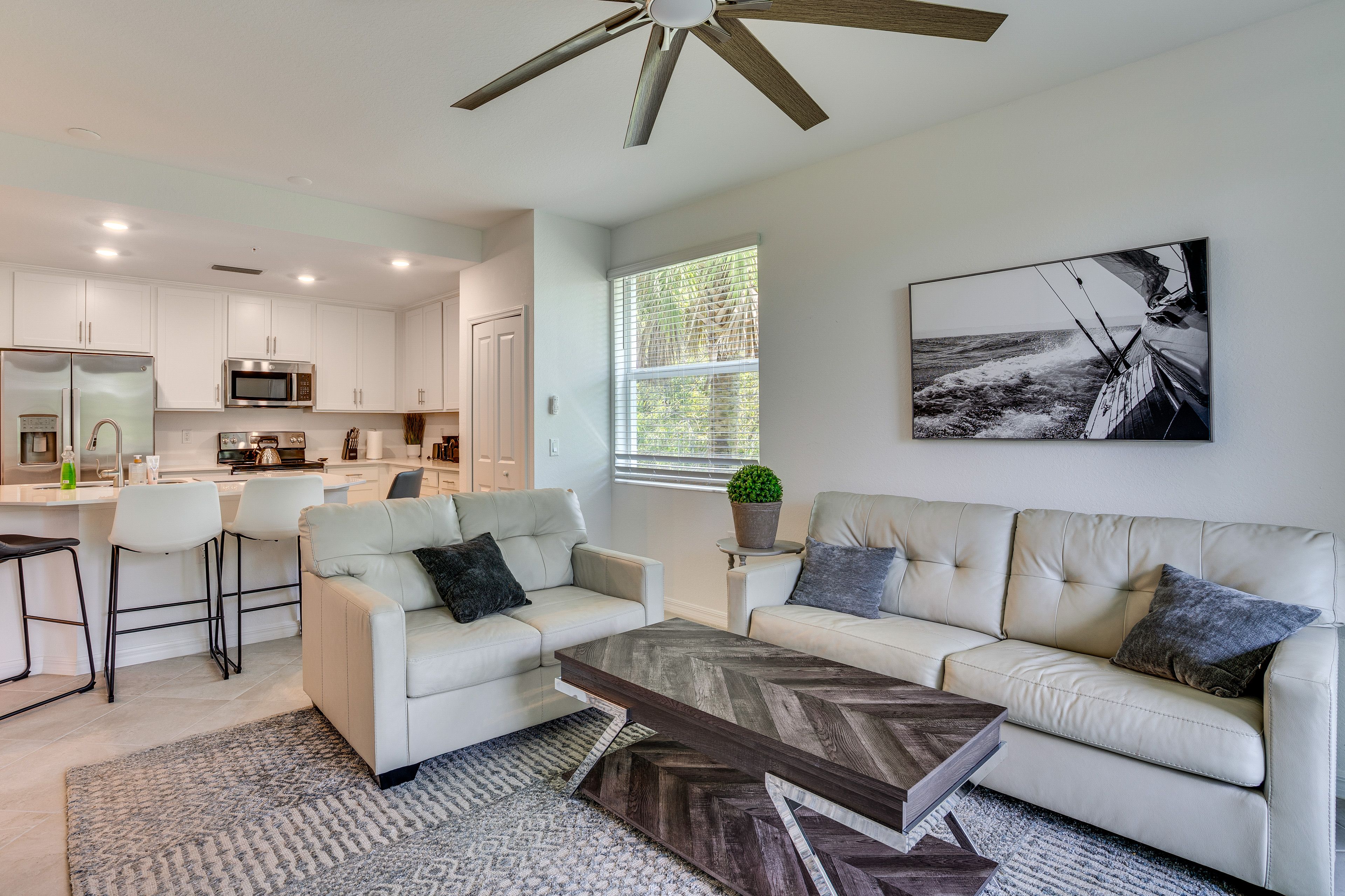 Living Room | Full Sleeper Sofa