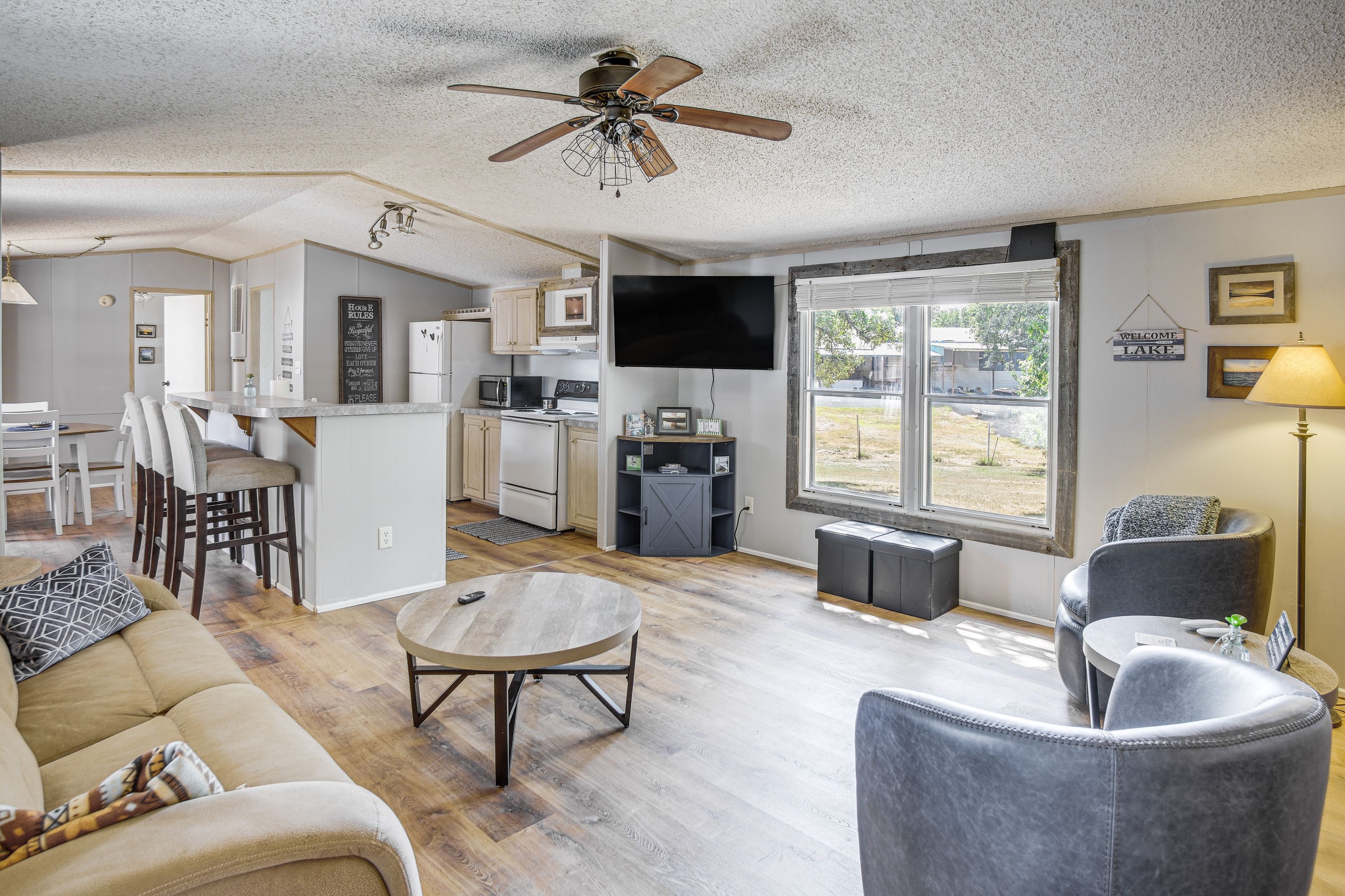 Kingston Vacation Rental | 3BR | 2BA | 1,216 Sq Ft