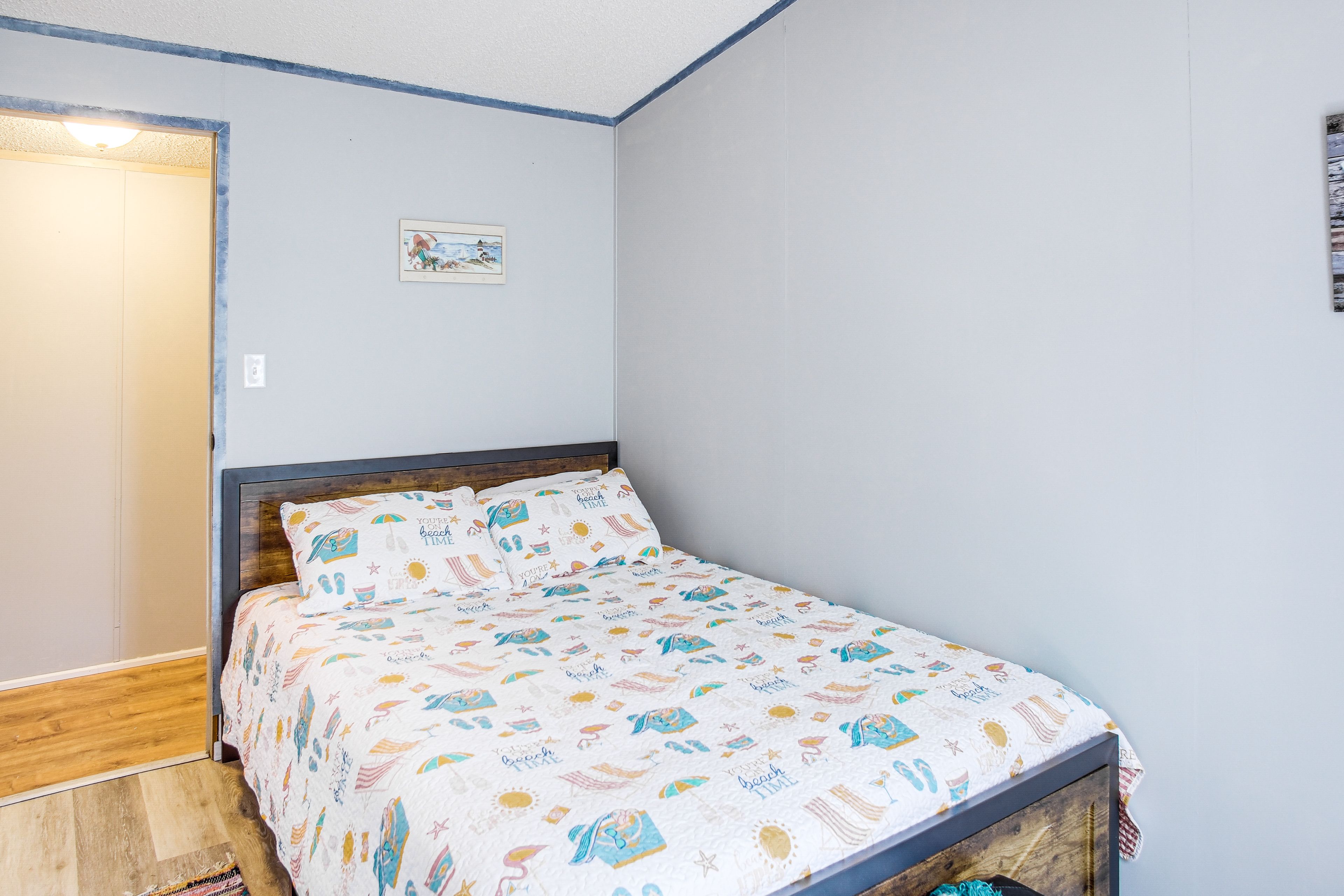 Bedroom 2 | Queen Bed