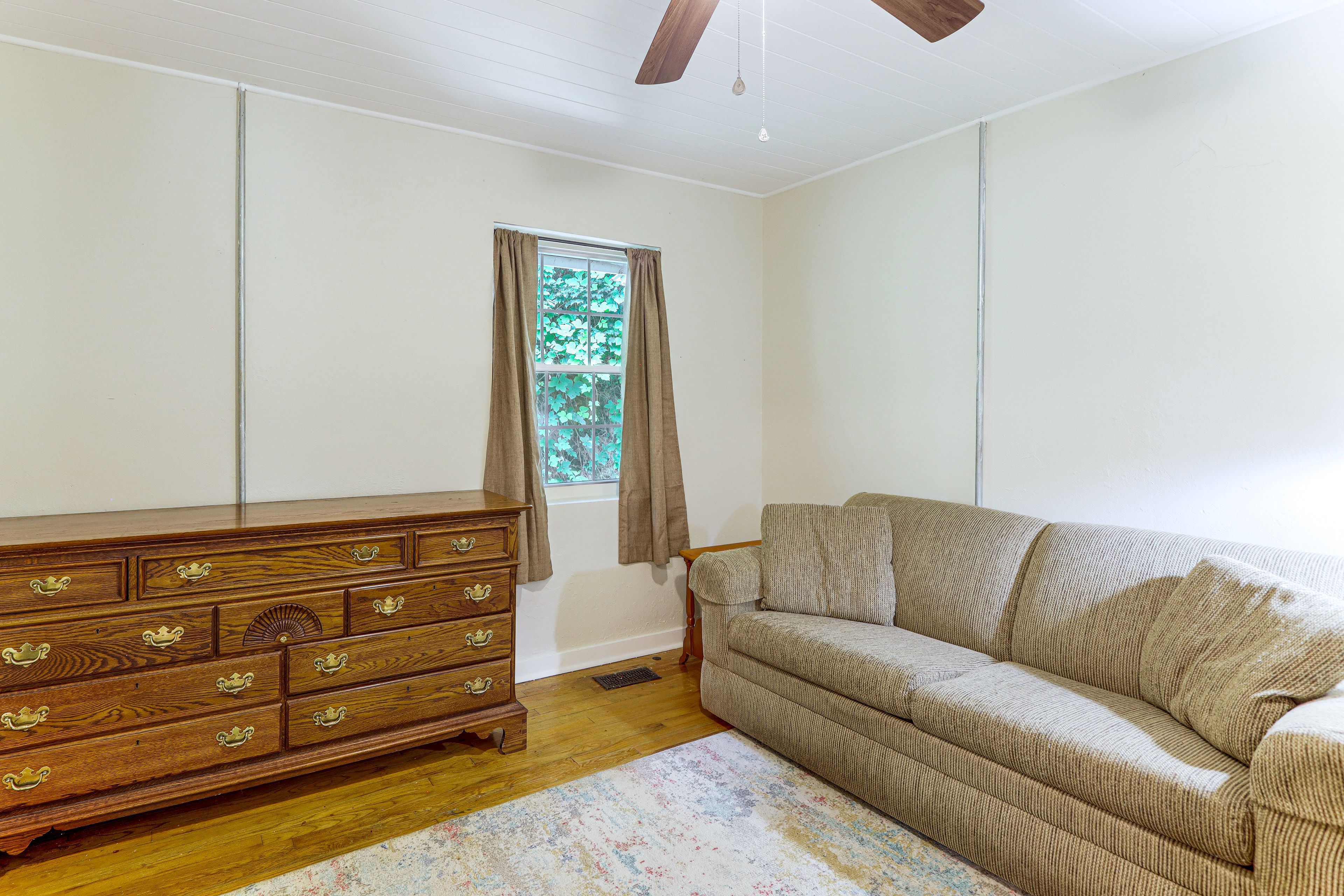 Bedroom 3 | Sleeper Sofa