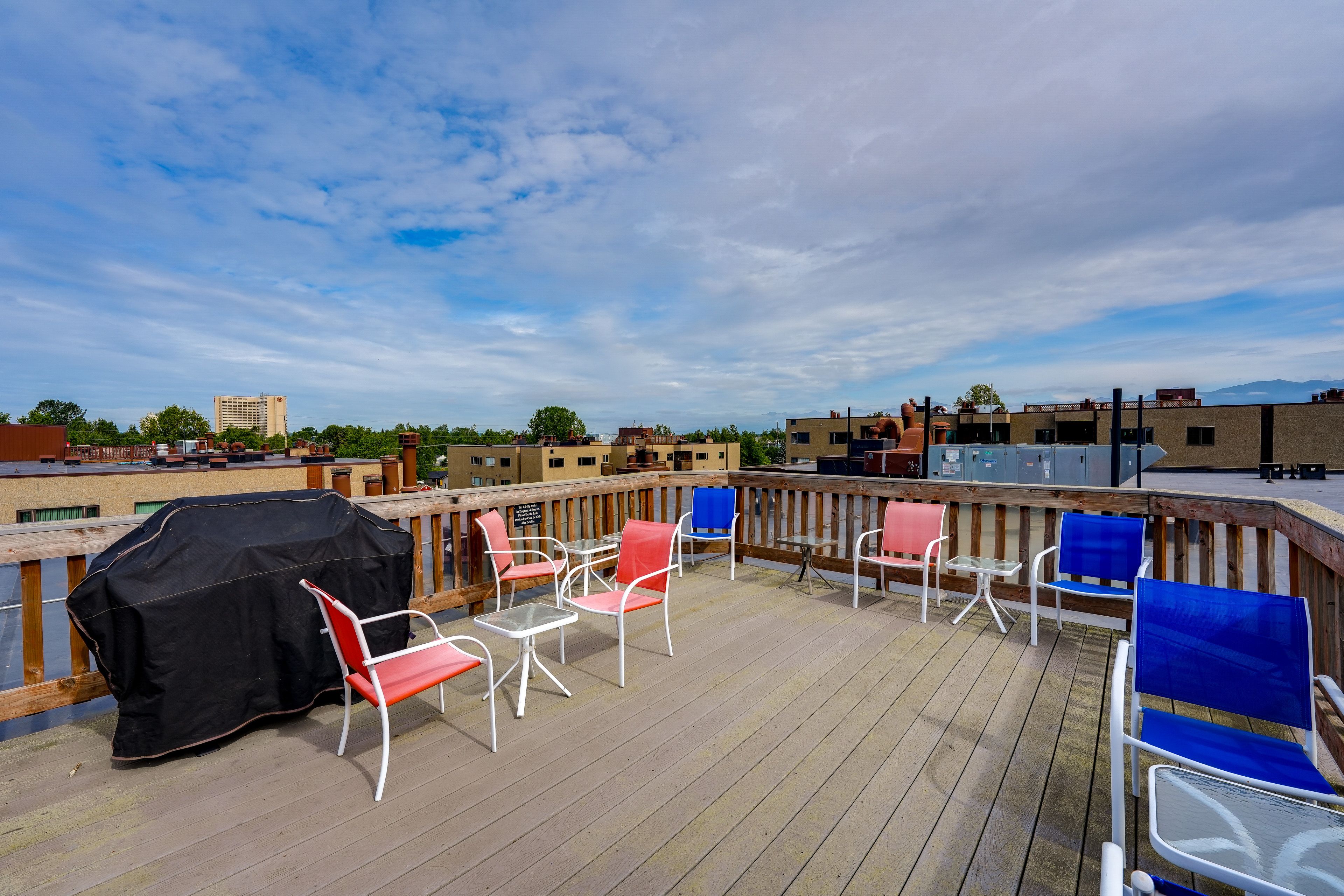 Cordova Square Condos | Community Deck