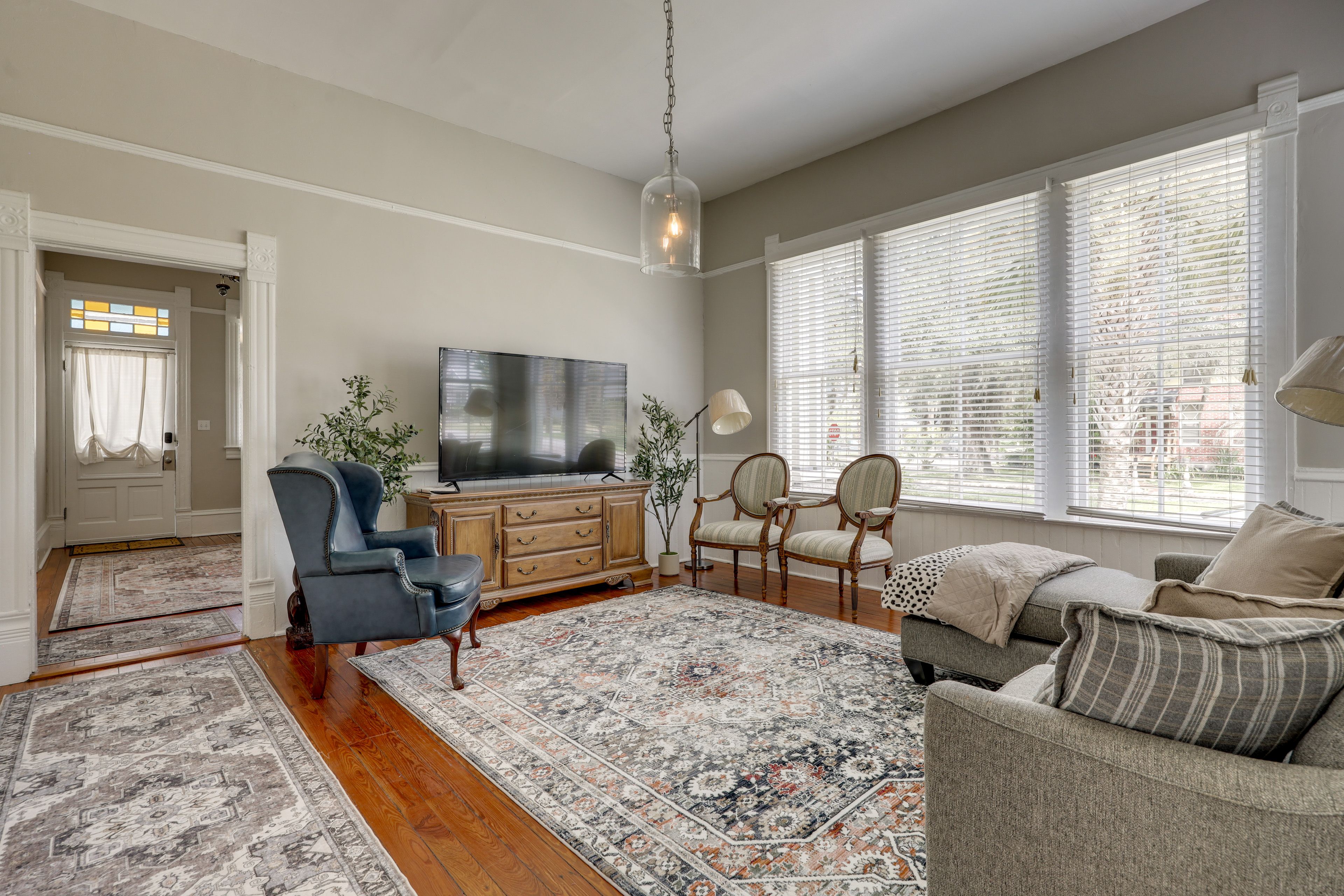 Jacksonville Vacation Rental | 3BR | 1BA | 1,442 Sq Ft | Stairs Required