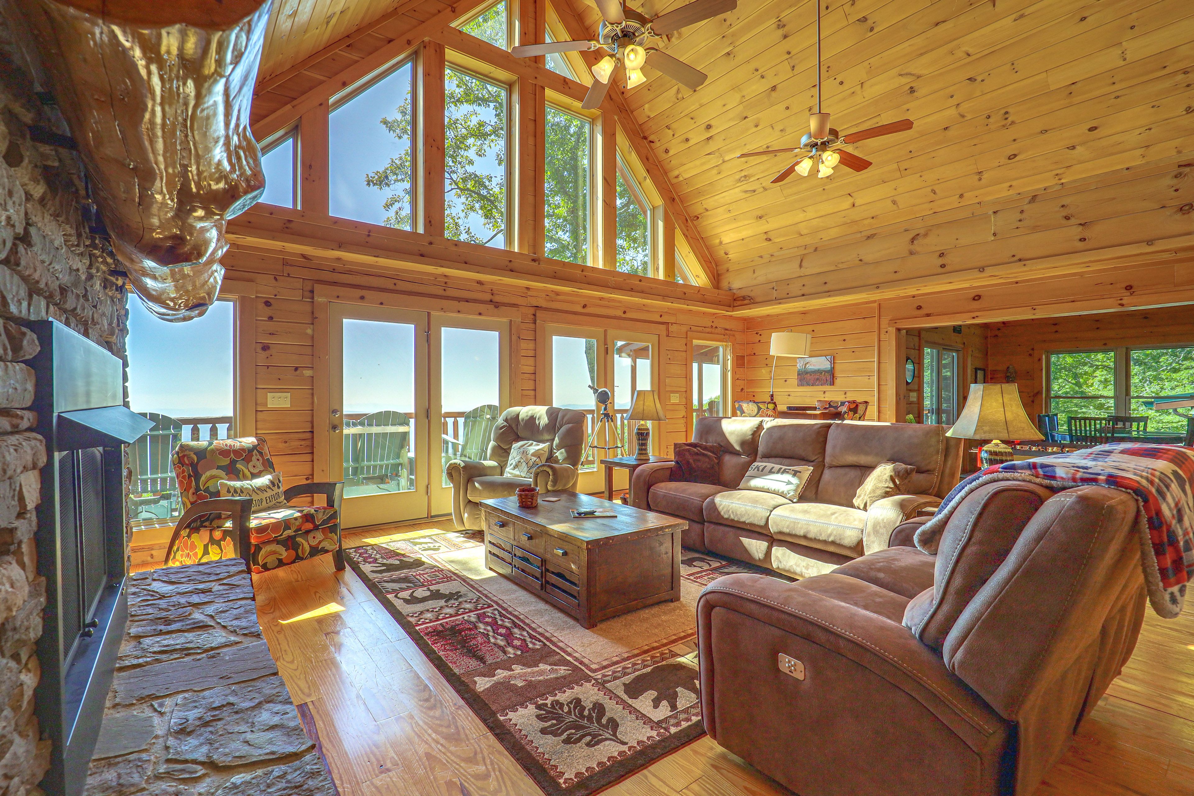 Living Room | Main Floor