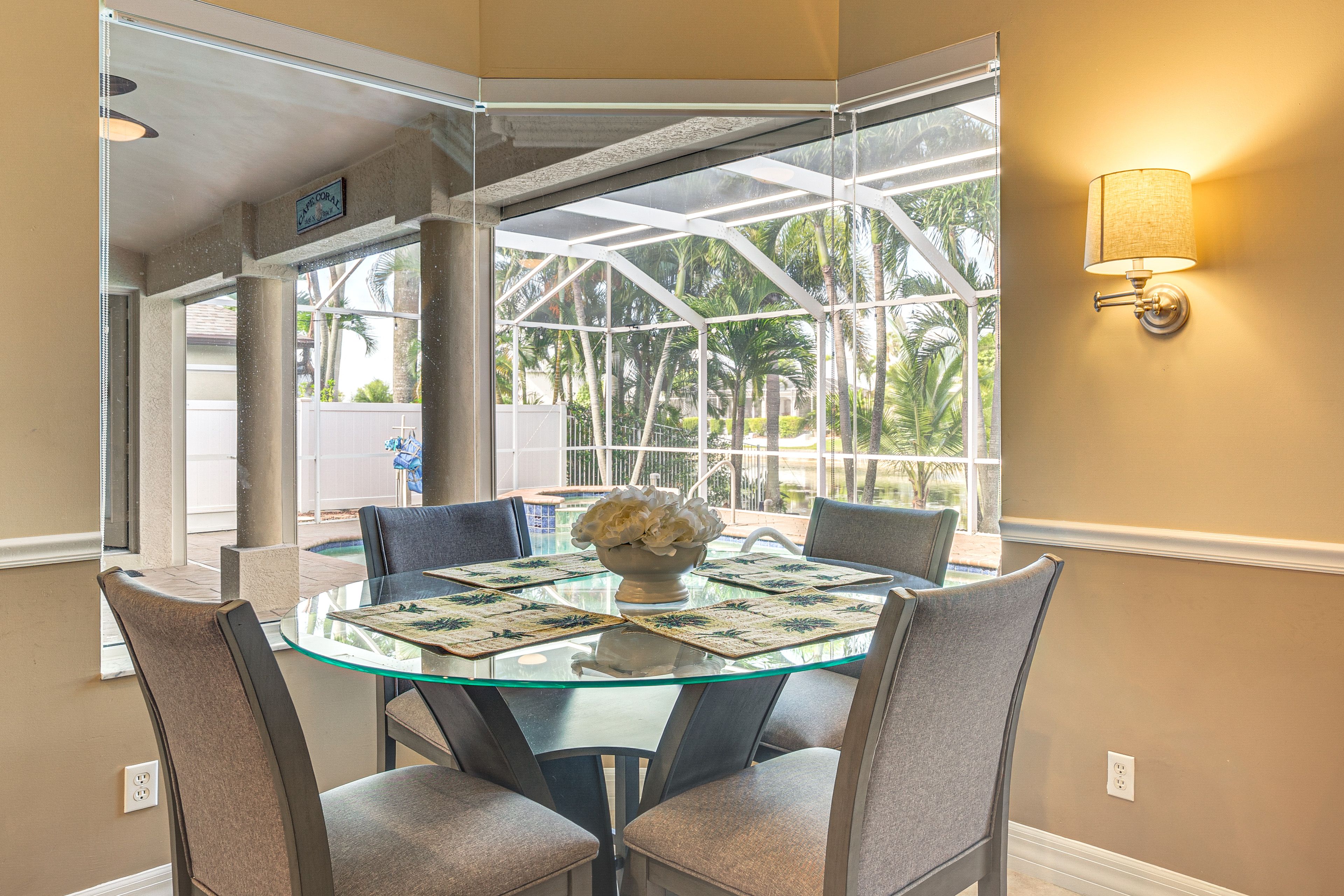 Breakfast Nook