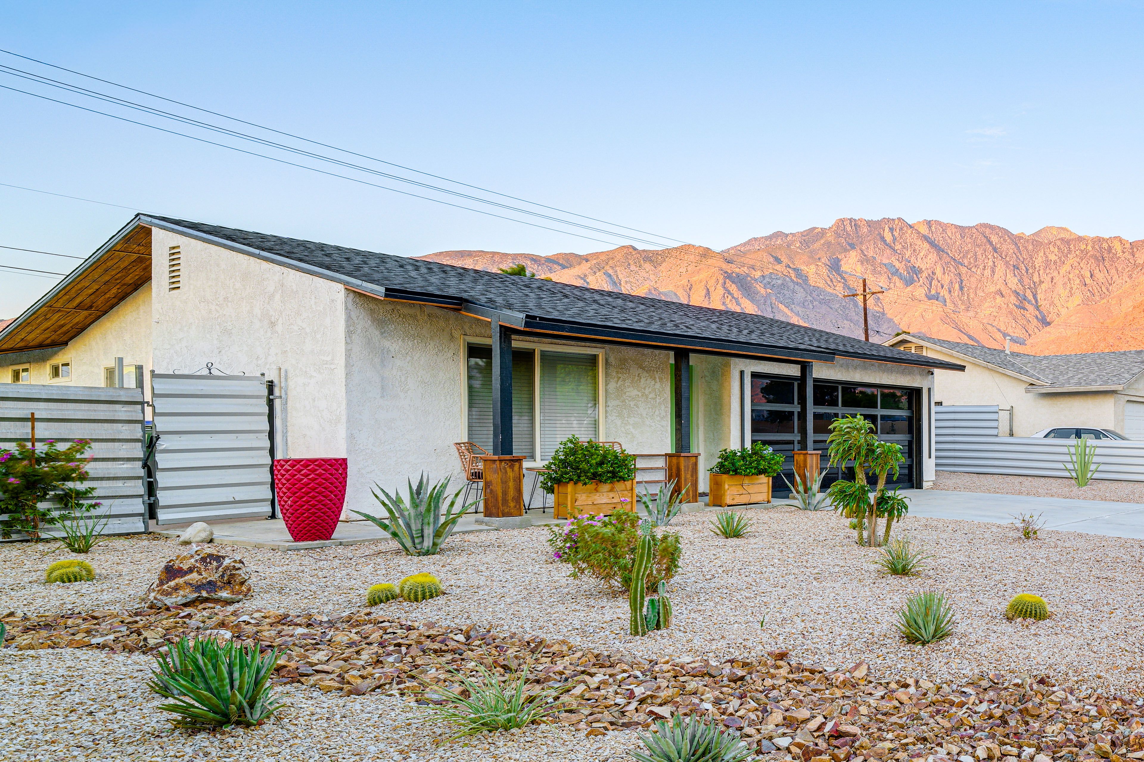 Property Exterior | Mountain Views