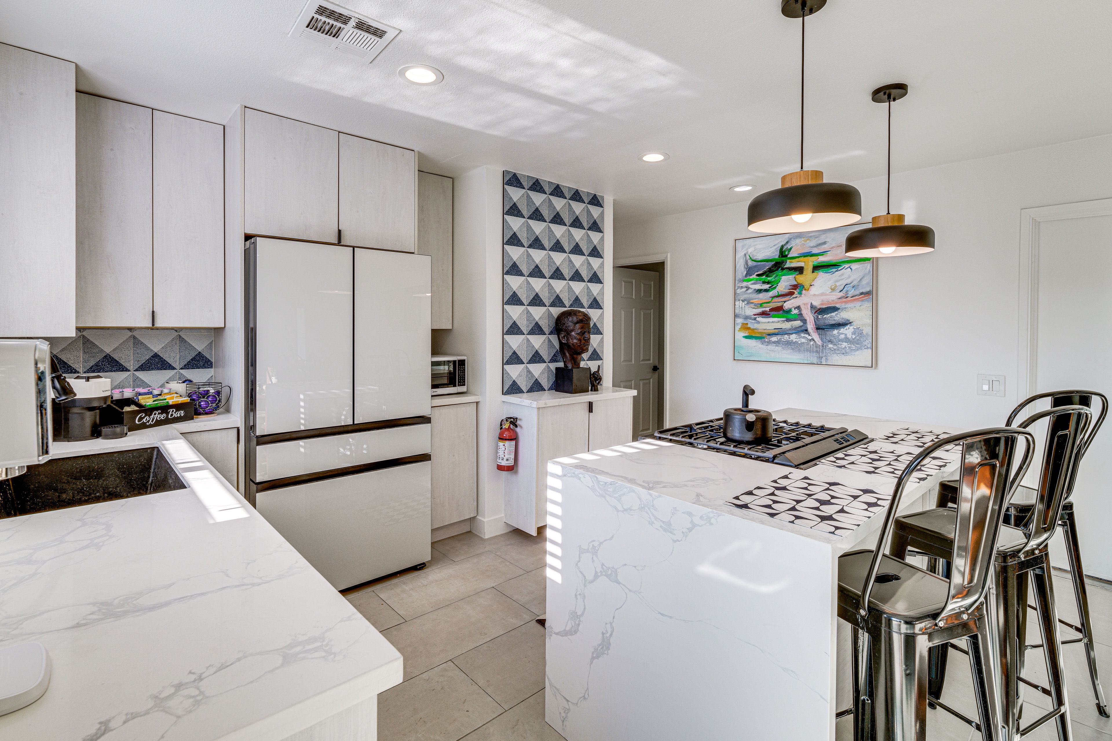 Kitchen | Dishwasher | Oven