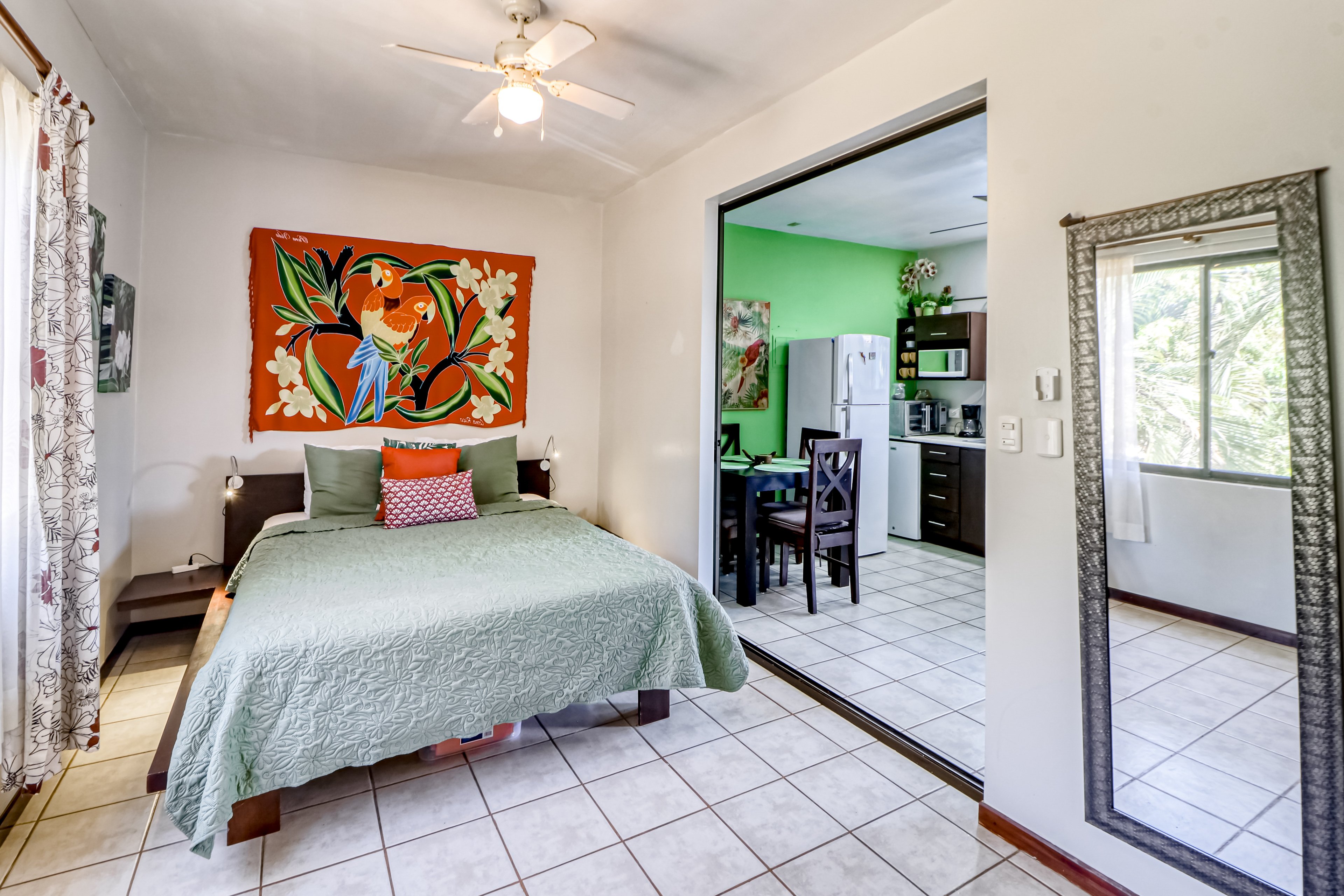 Bedroom | Full Bed