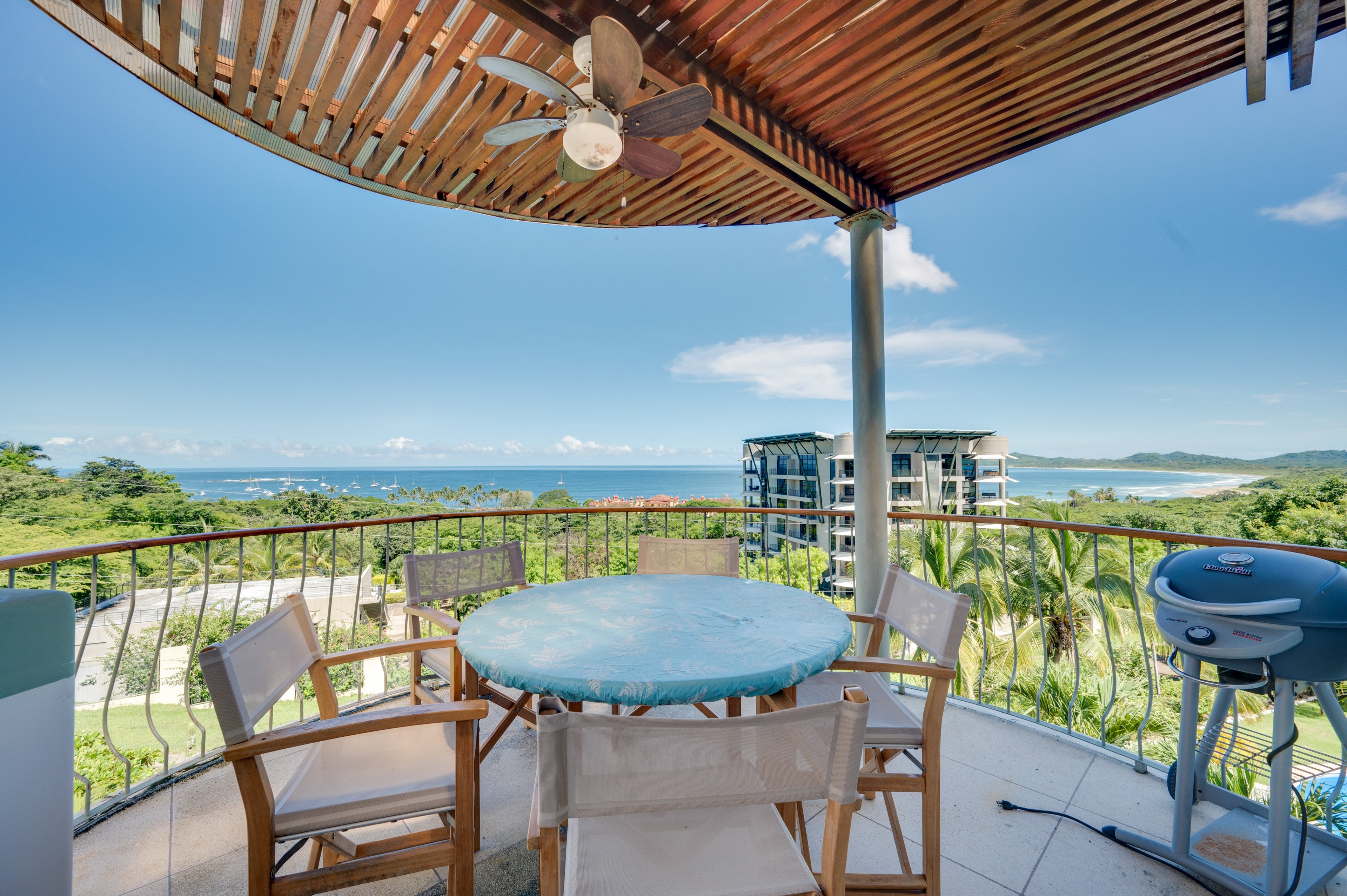 Tamarindo Vacation Rental | 2BR | 2BA | 700 Sq Ft