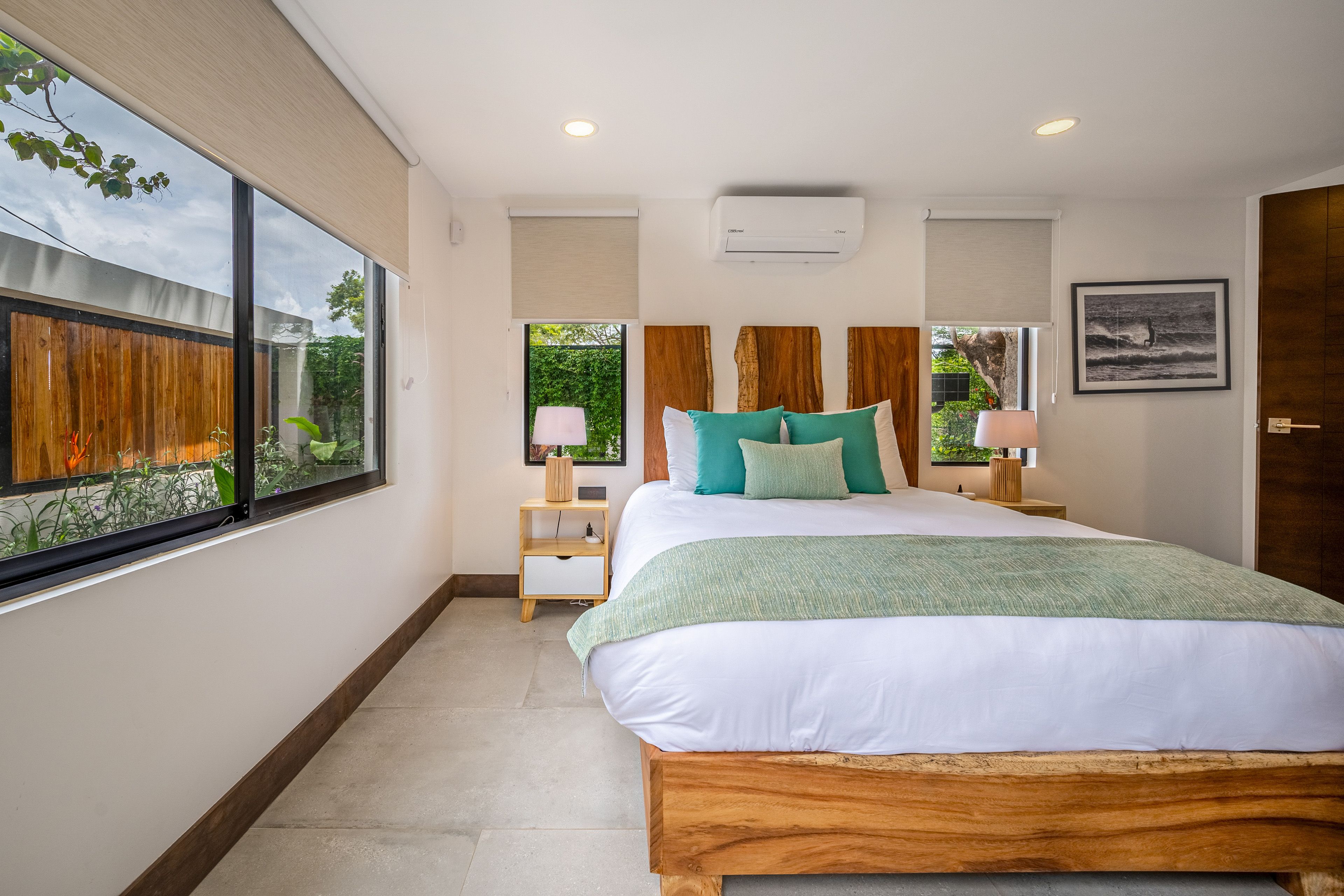 Bedroom 4 | Queen Bed