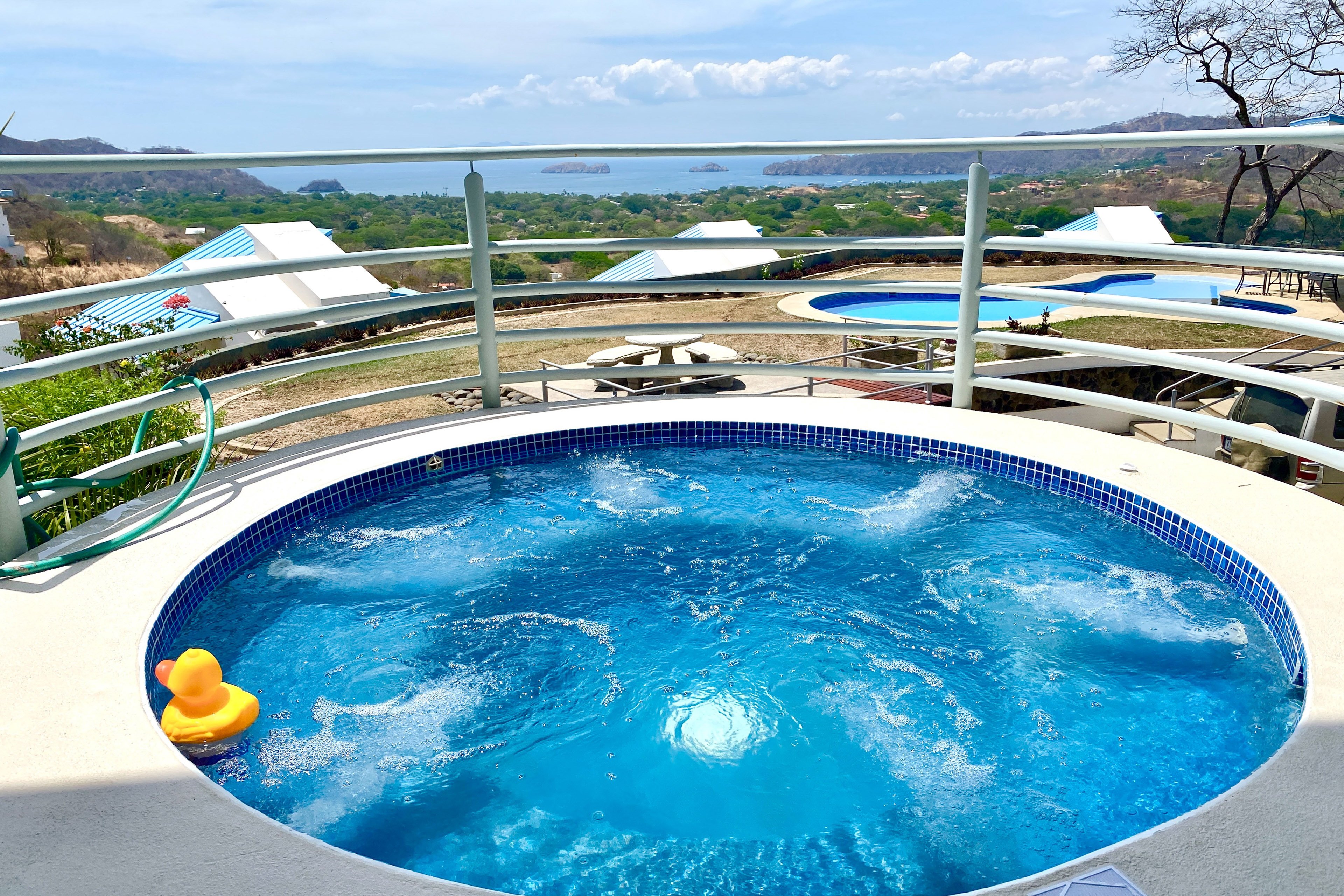 Private Jetted Plunge Pool