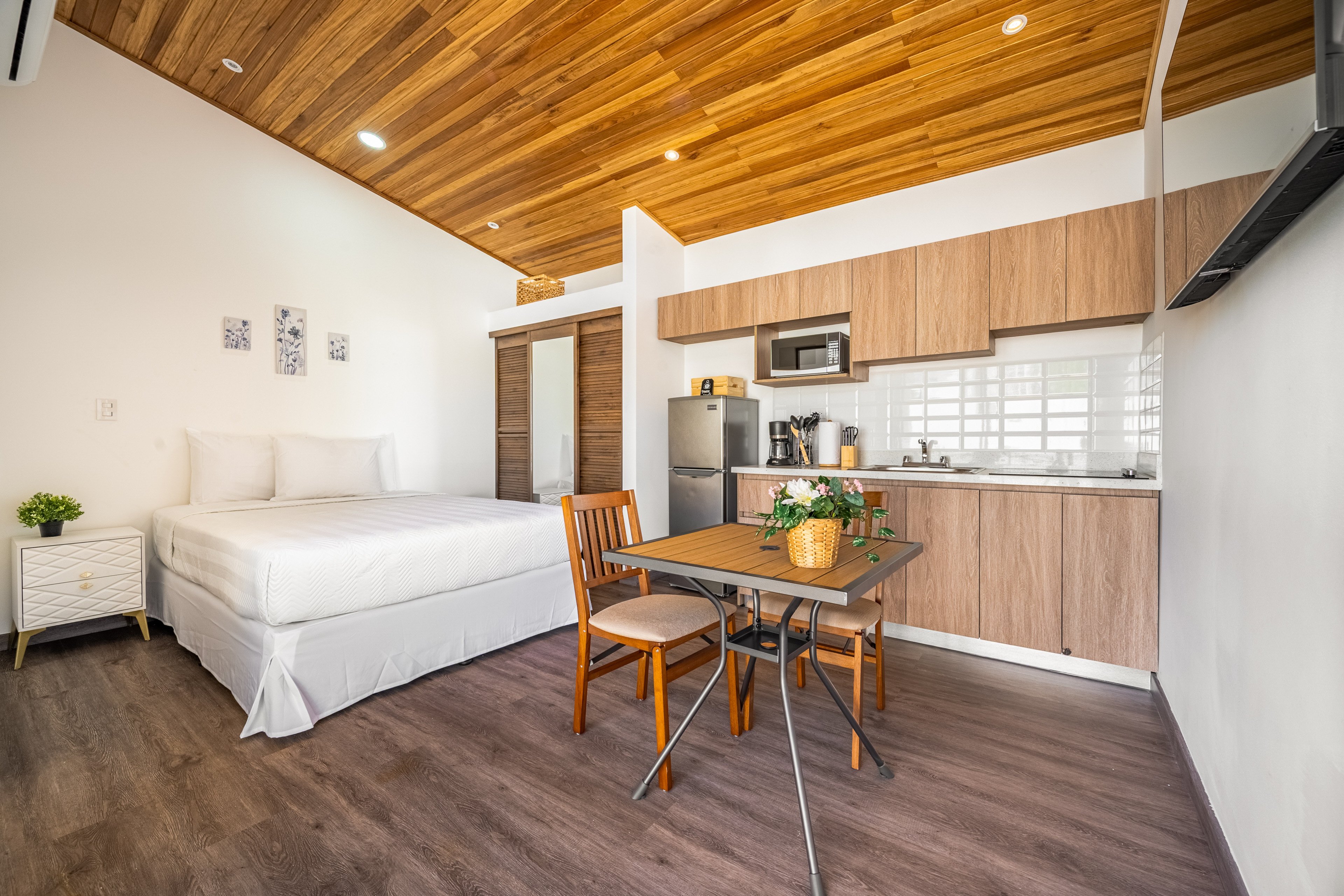 Heliconia Unit | Bedroom 1 | Queen Bed