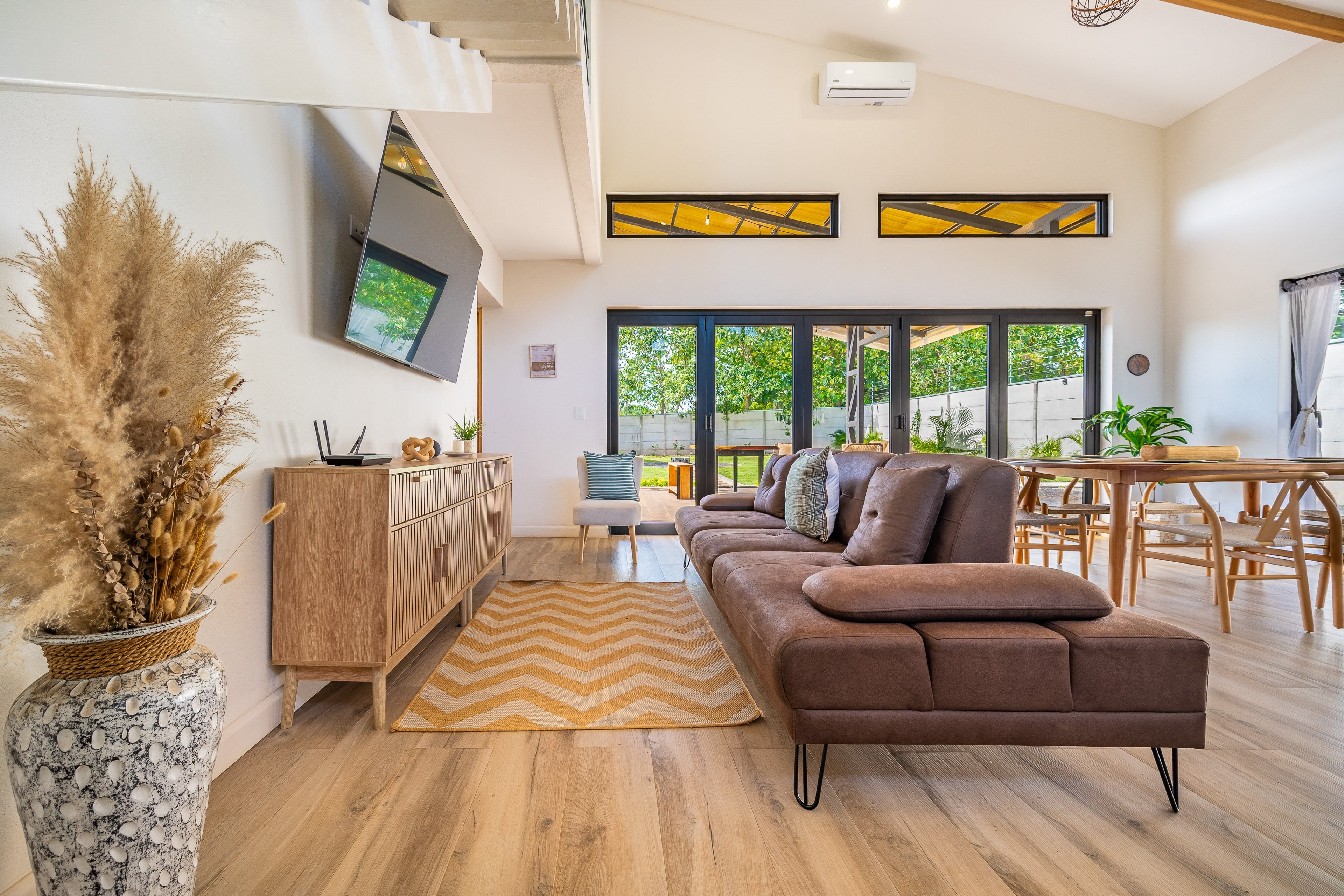 Living Room | Sleeper Sofa