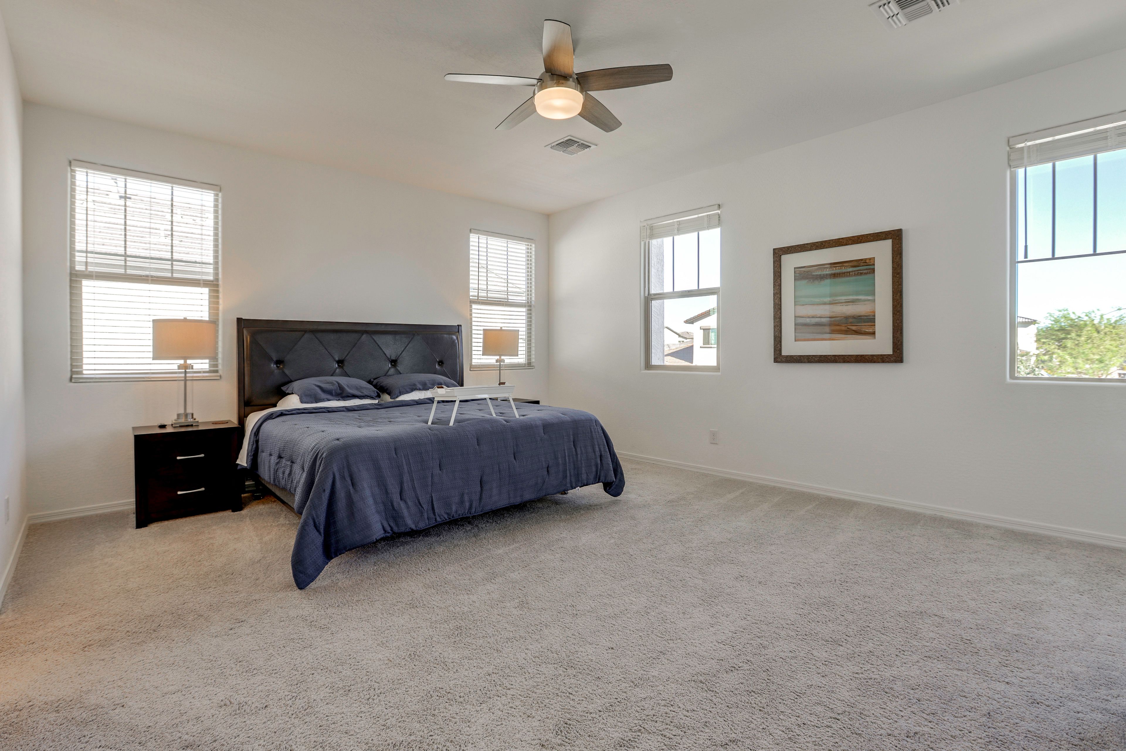 Bedroom 1 | King Bed