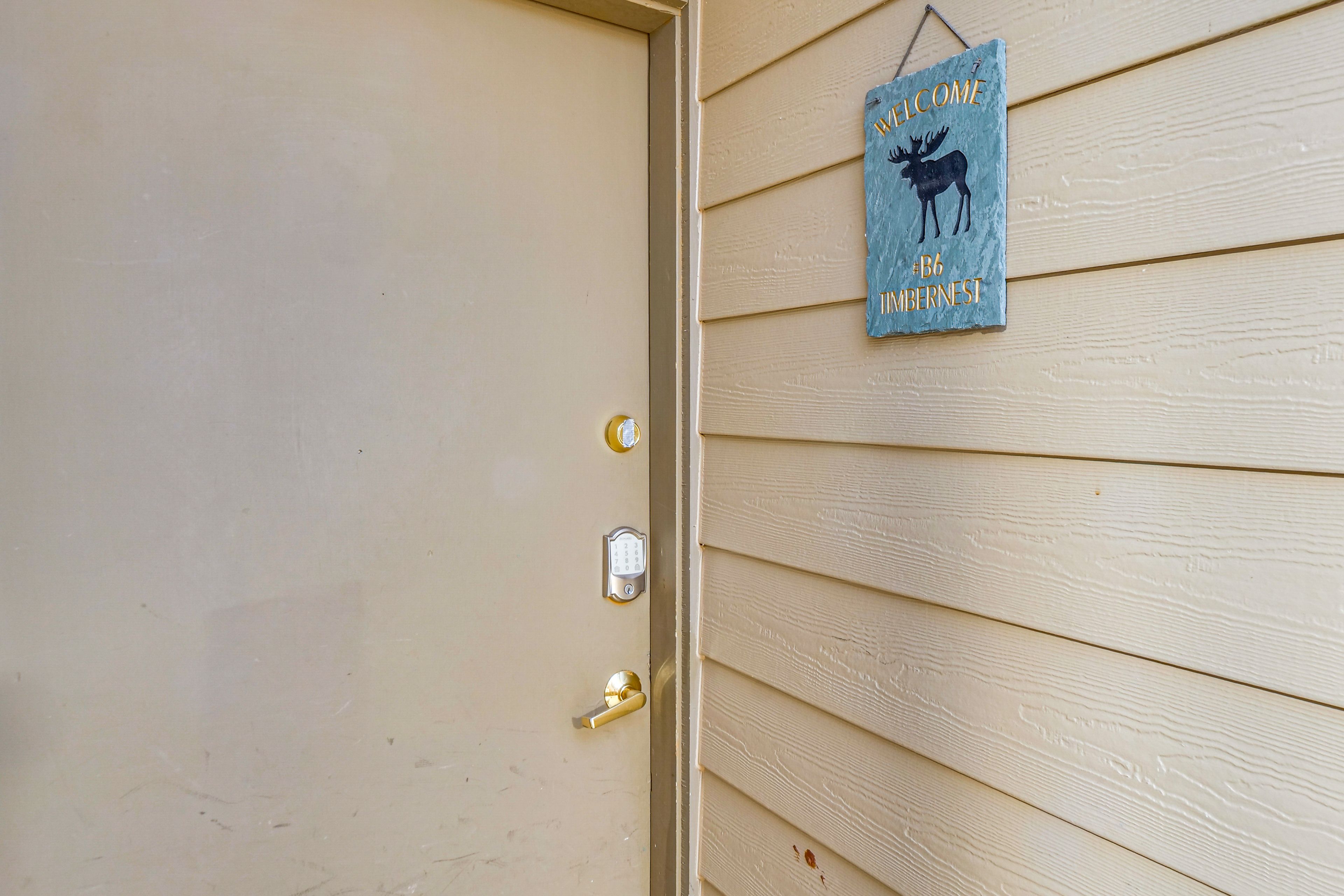 Private Entrance