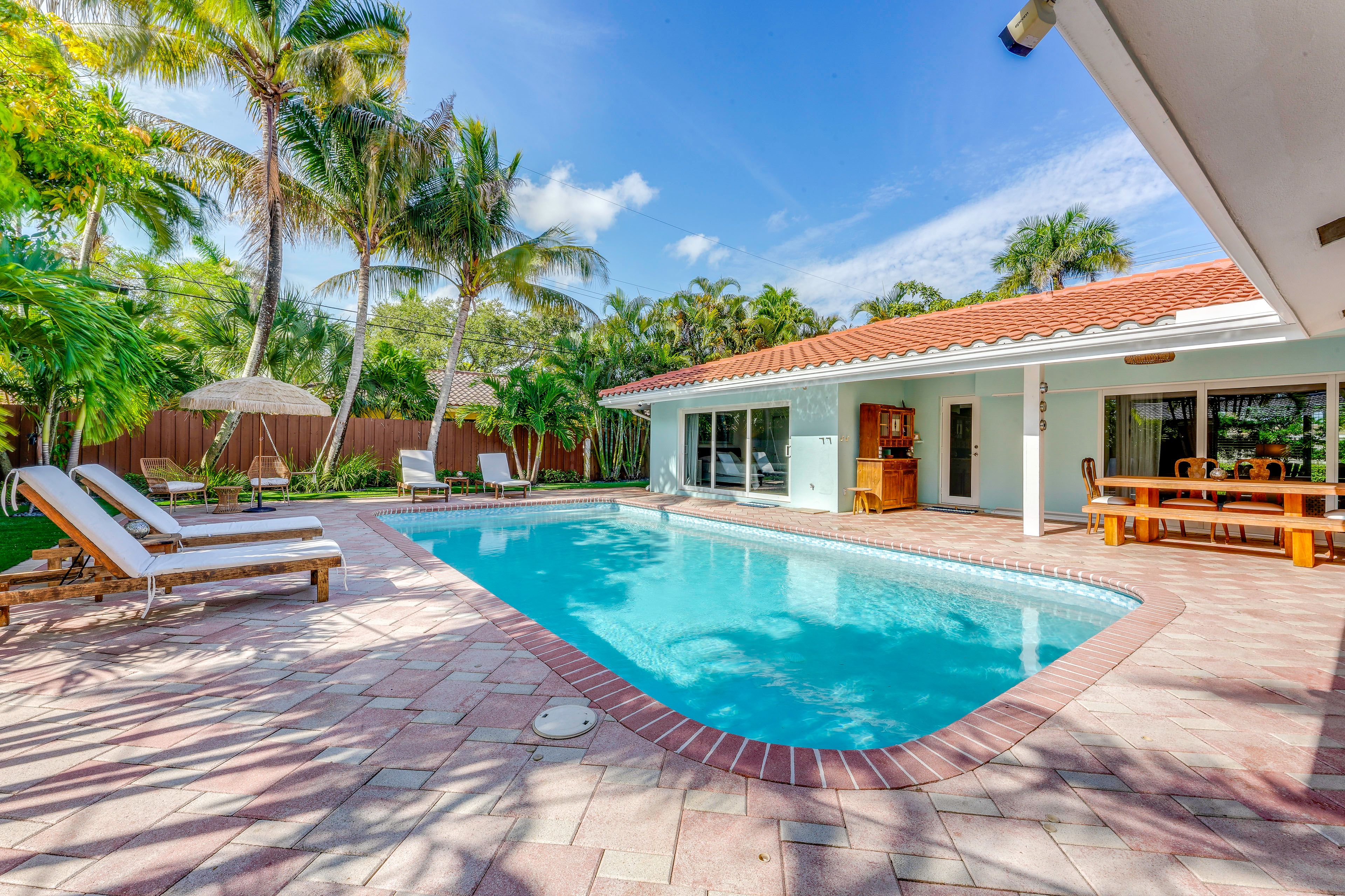 Fort Lauderdale Vacation Rental | 3BR | 2.5BA | 2,576 Sq Ft | 1 Step to Enter