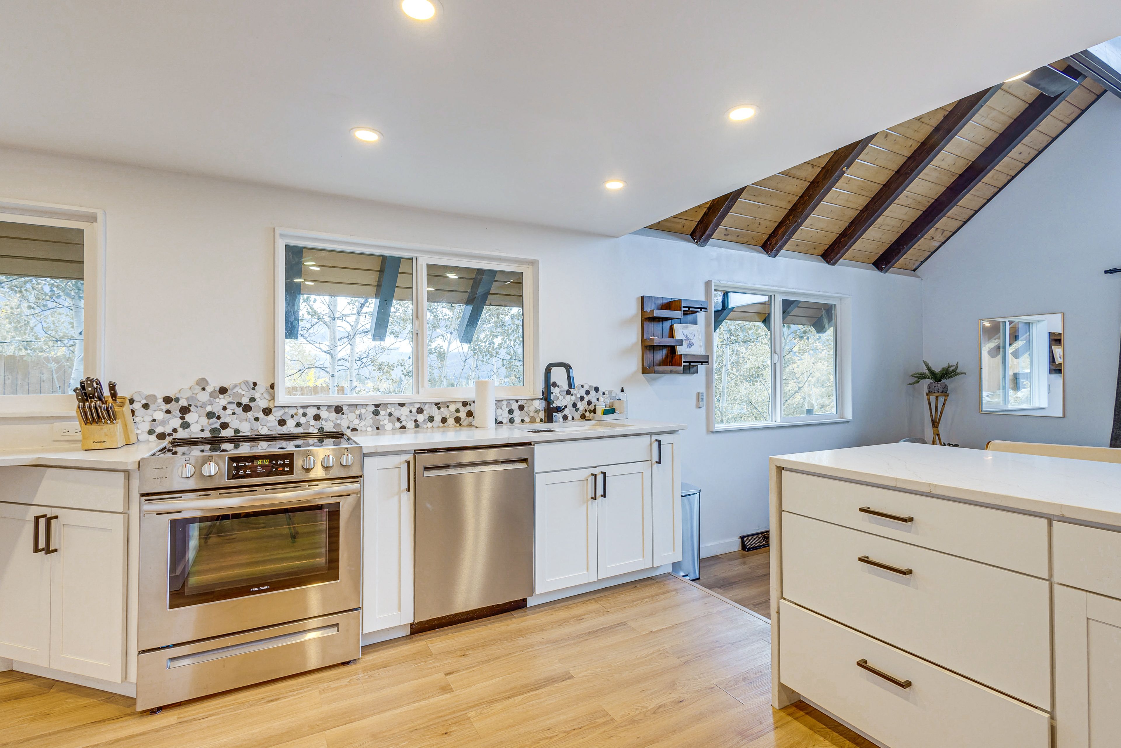 Kitchen | 1st Floor