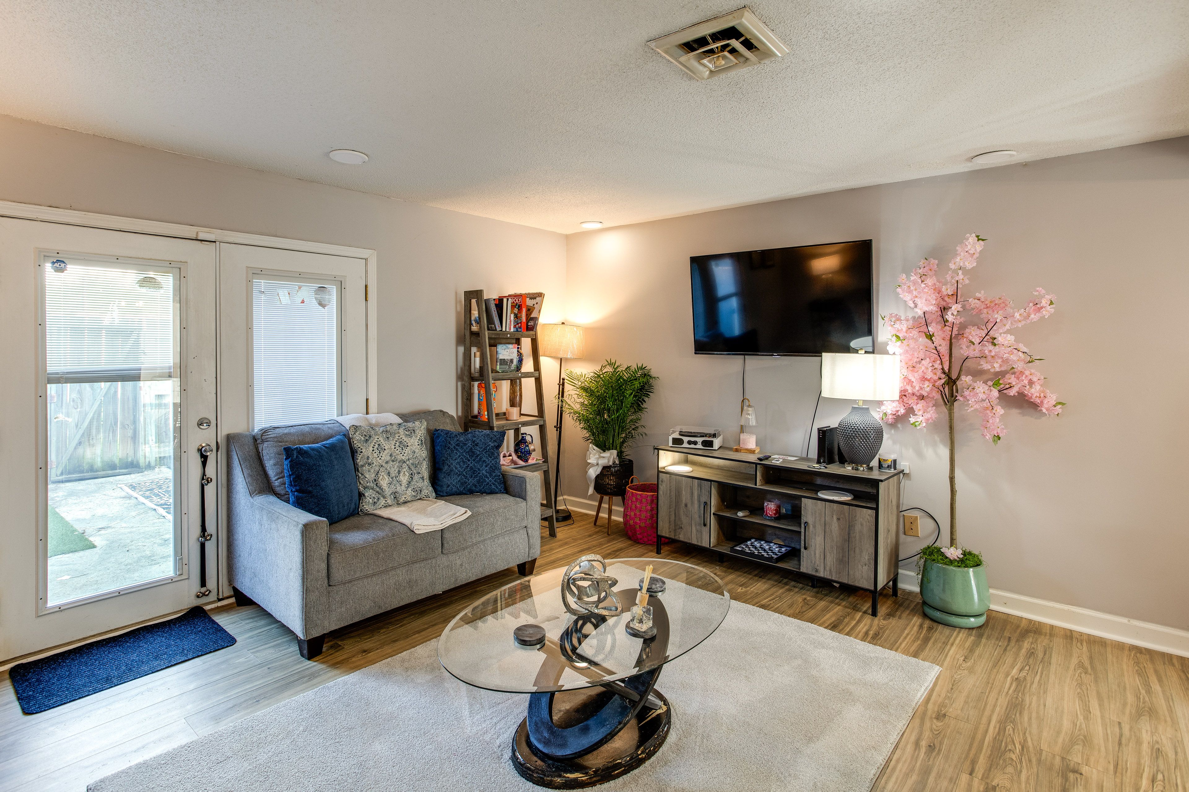 Columbia Vacation Rental | 2BR | 1.5BA | 1,196 Sq Ft