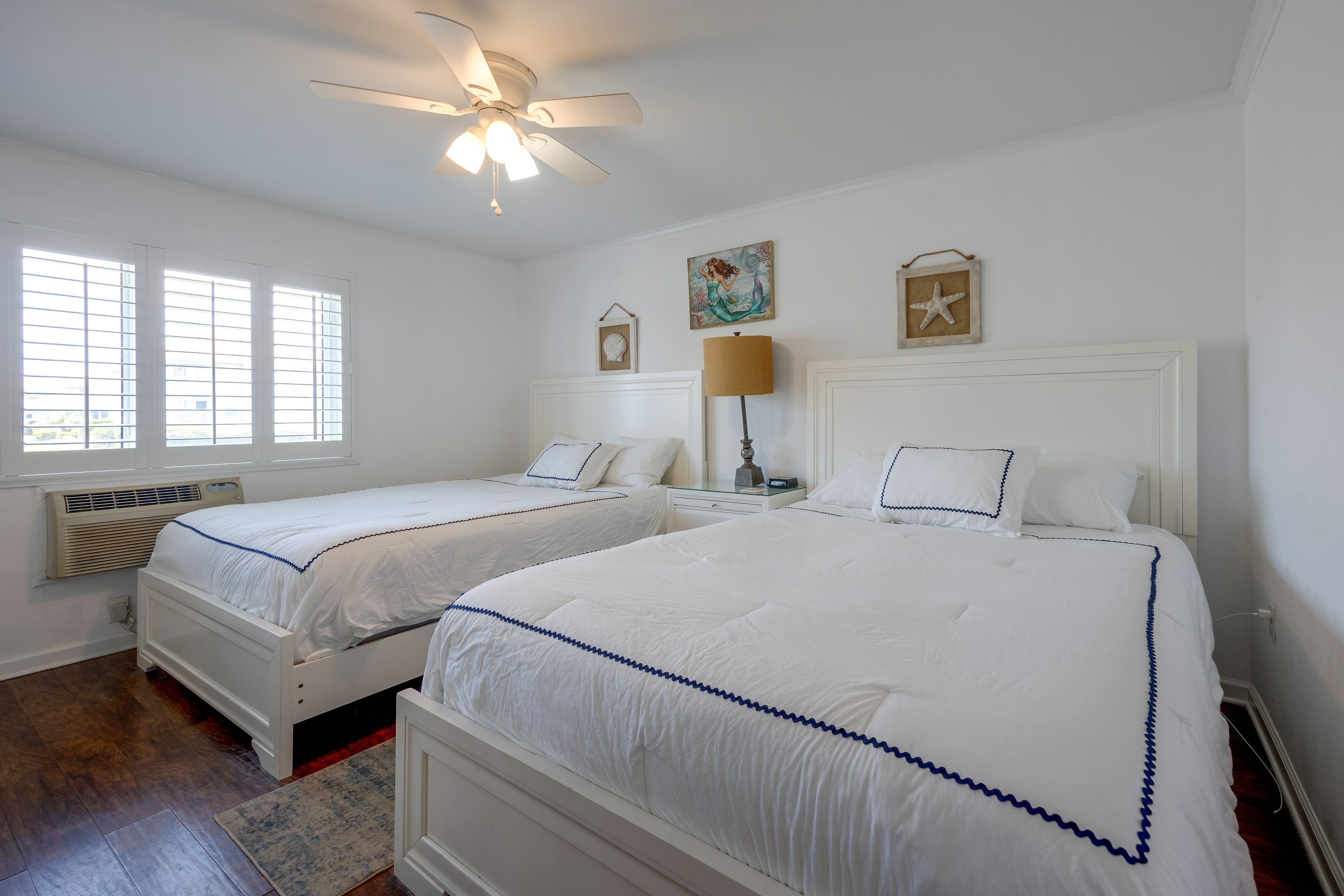 Bedroom 1 | 2 King Beds